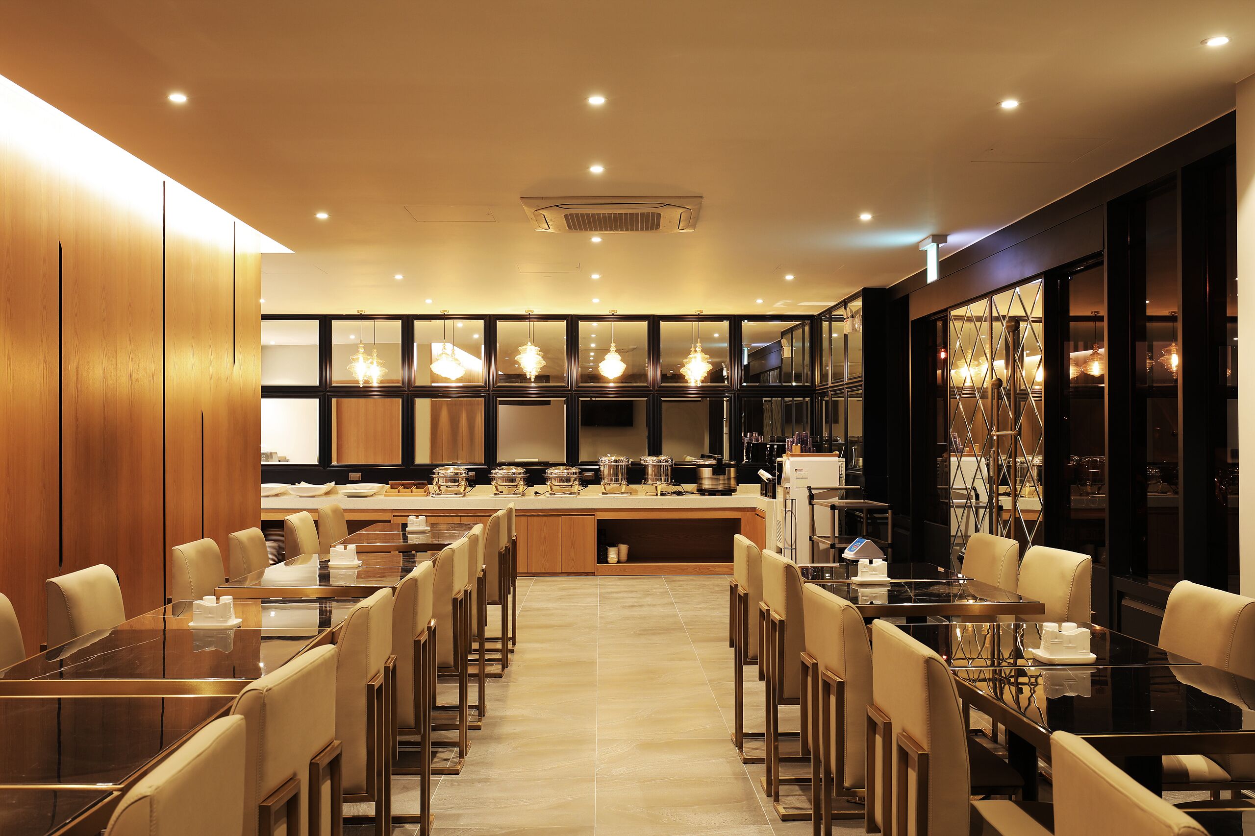 Mari Hotel