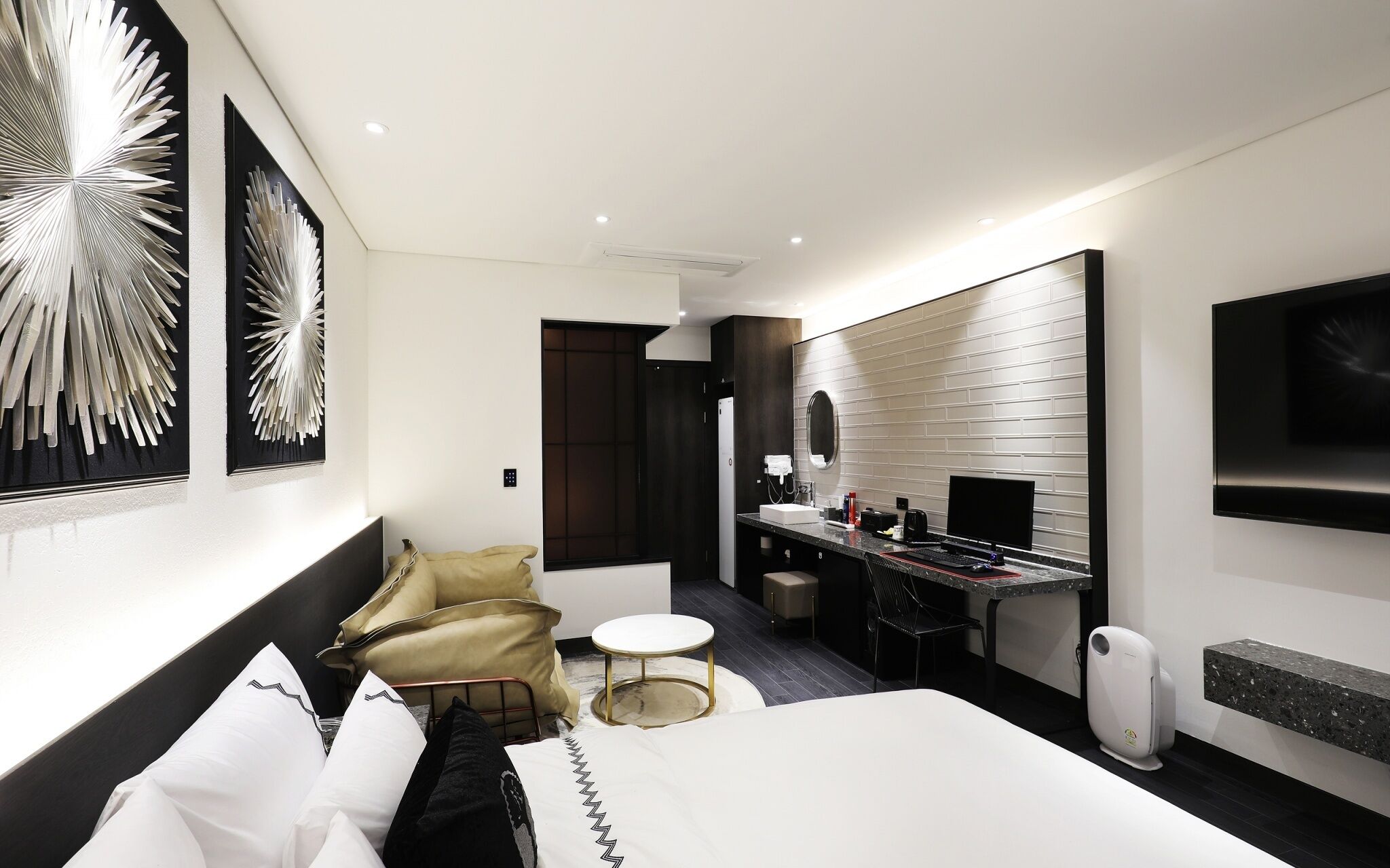 Mari Hotel