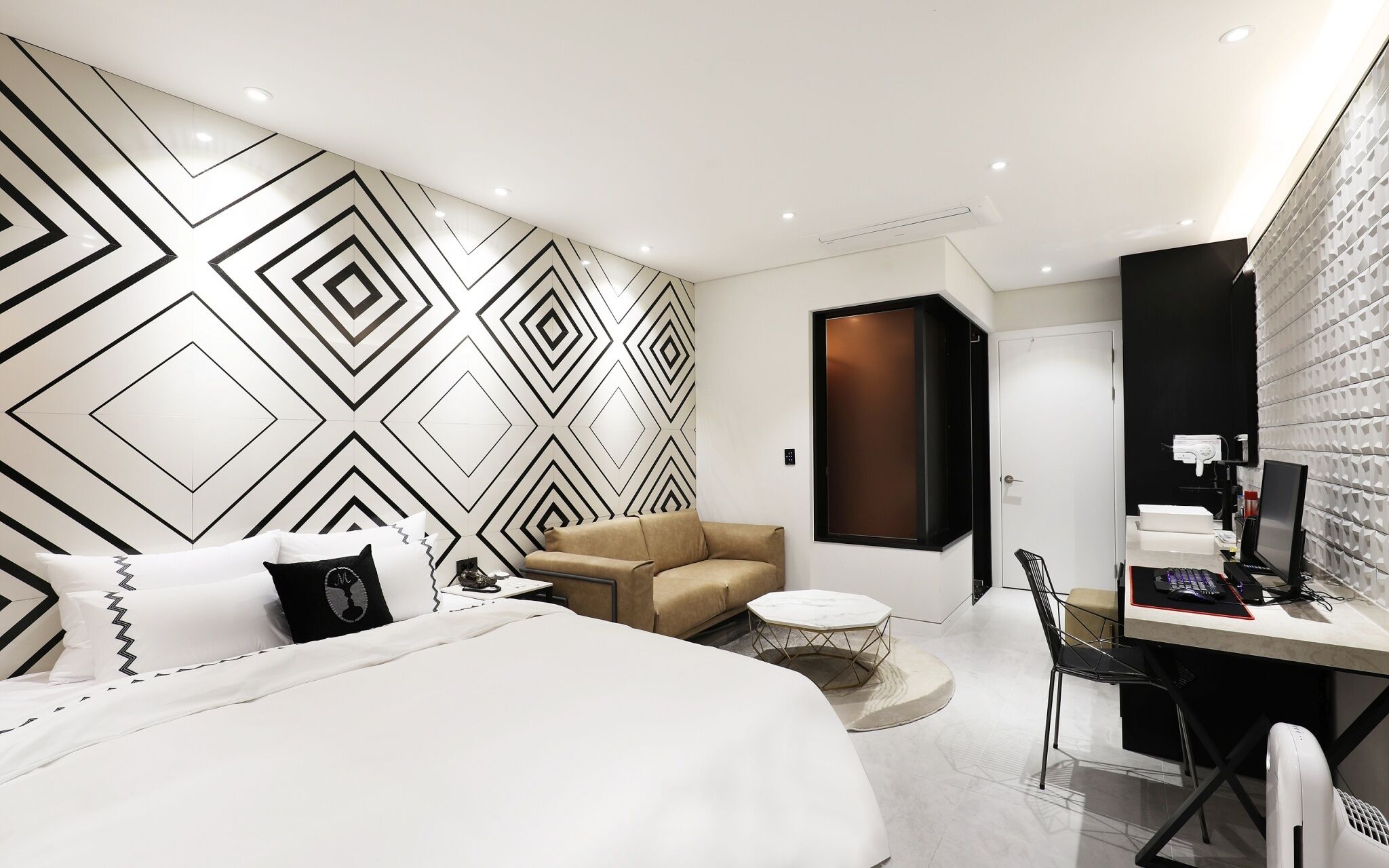 Mari Hotel