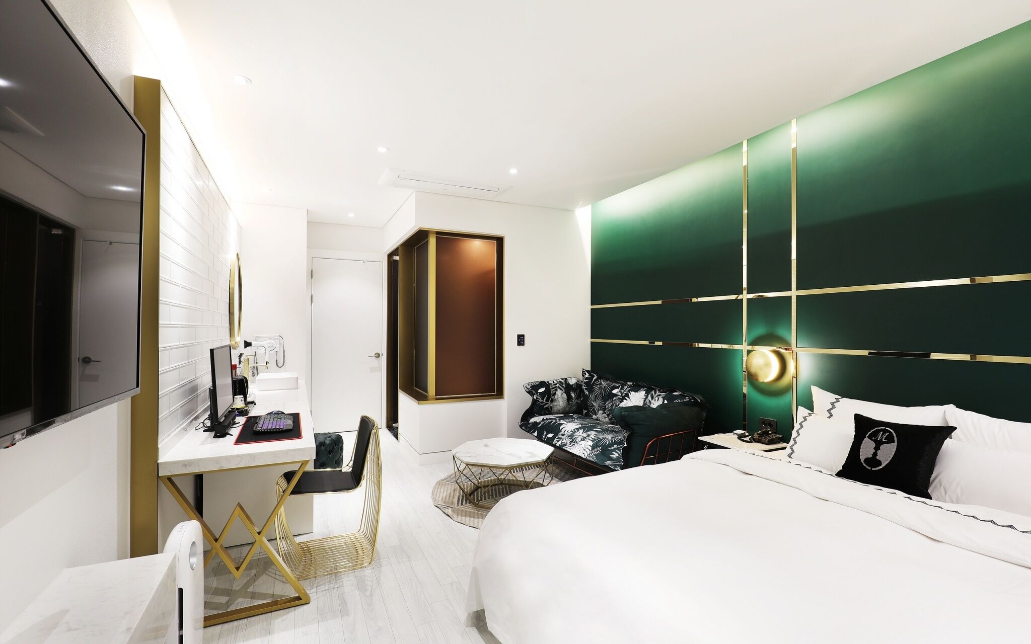 Mari Hotel