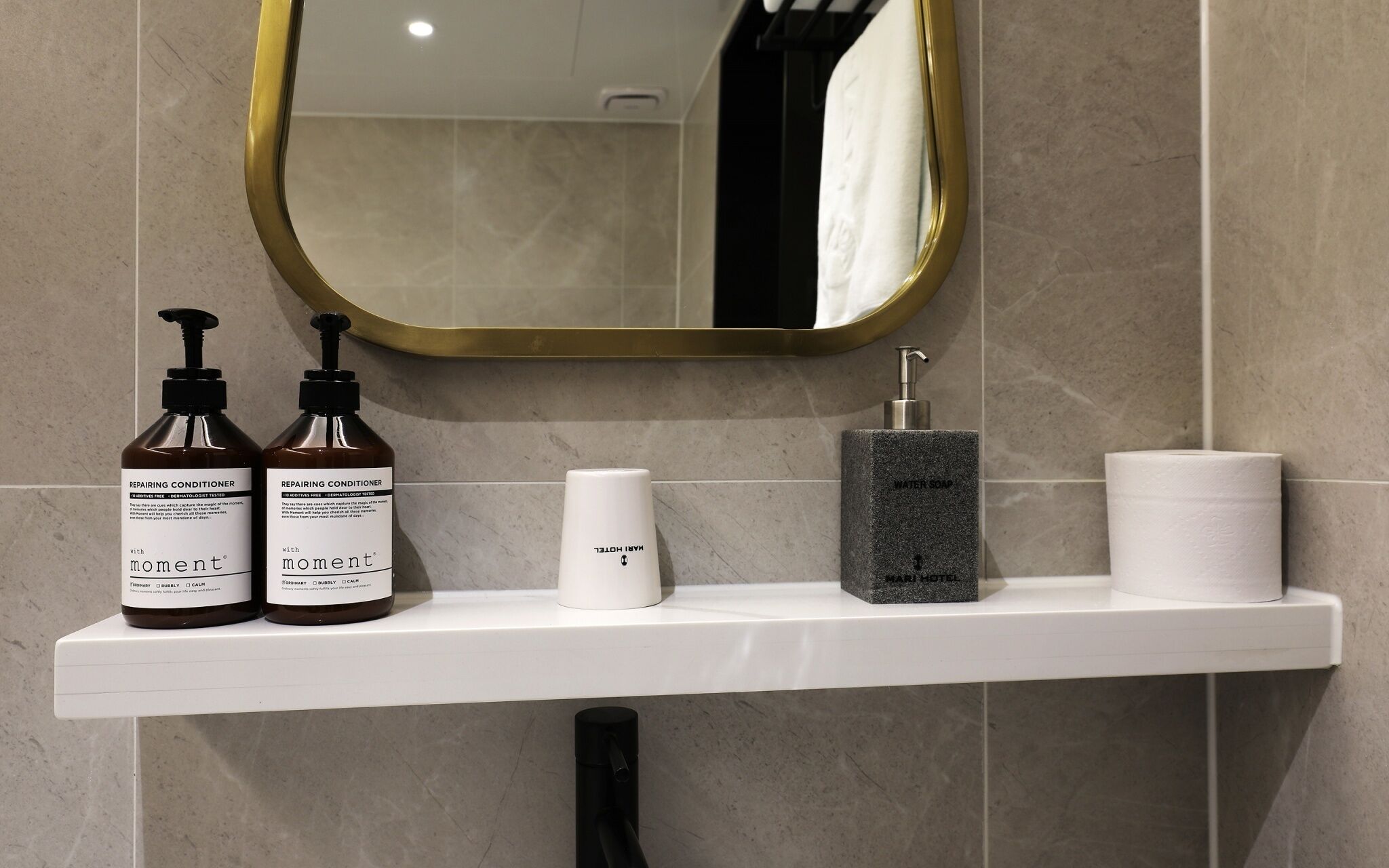 Mari Hotel