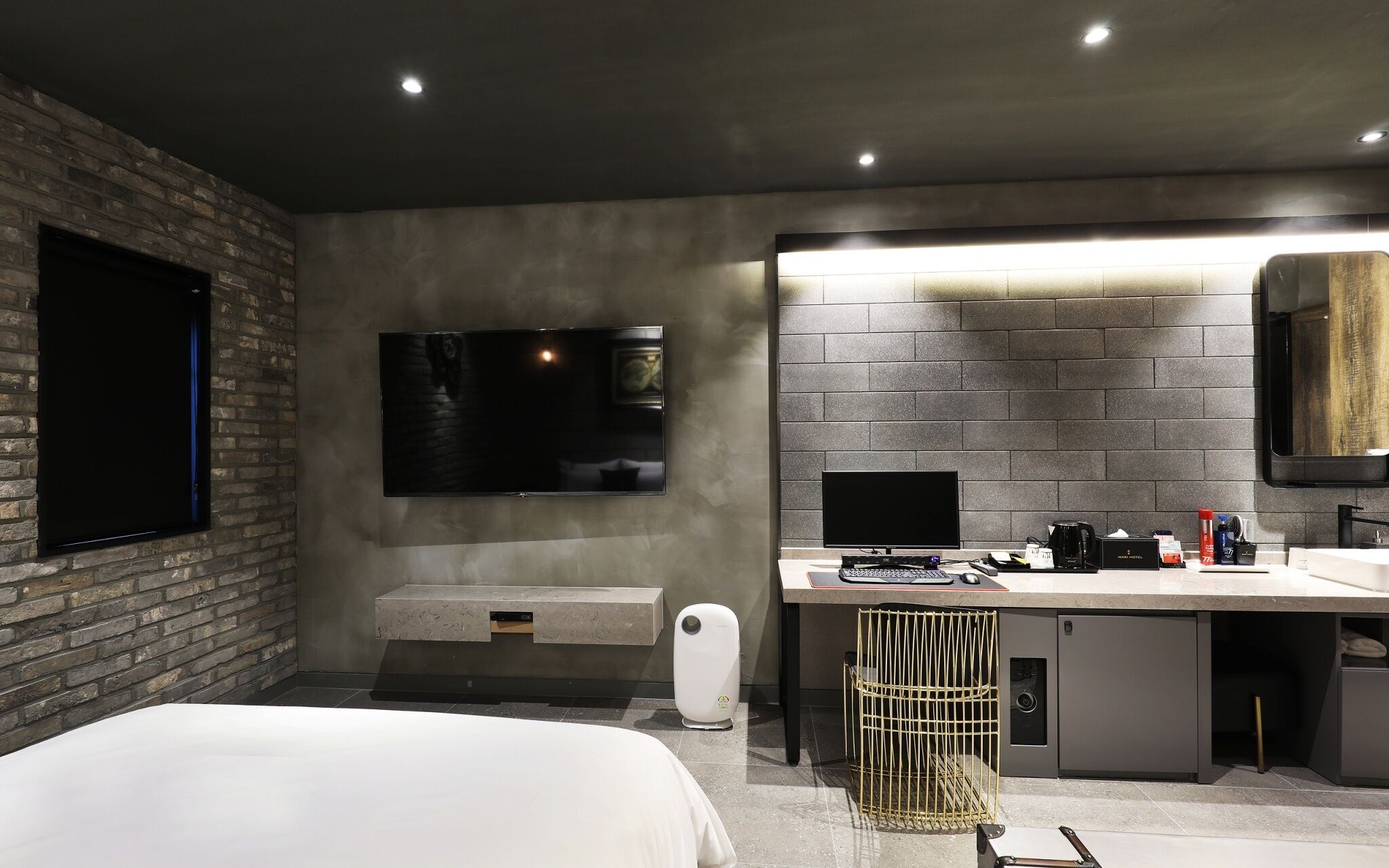 Mari Hotel