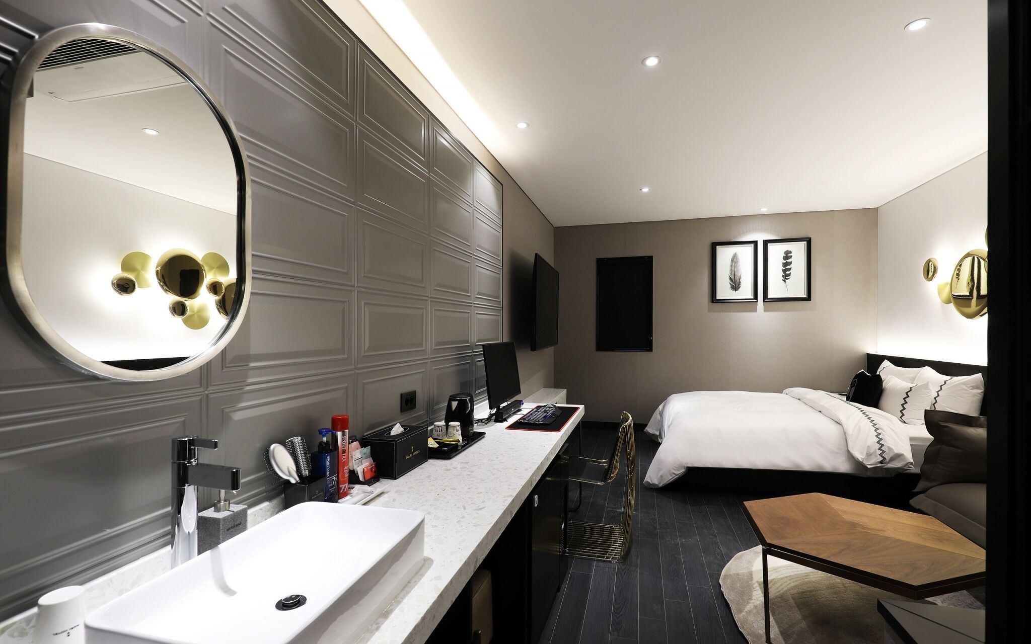Mari Hotel