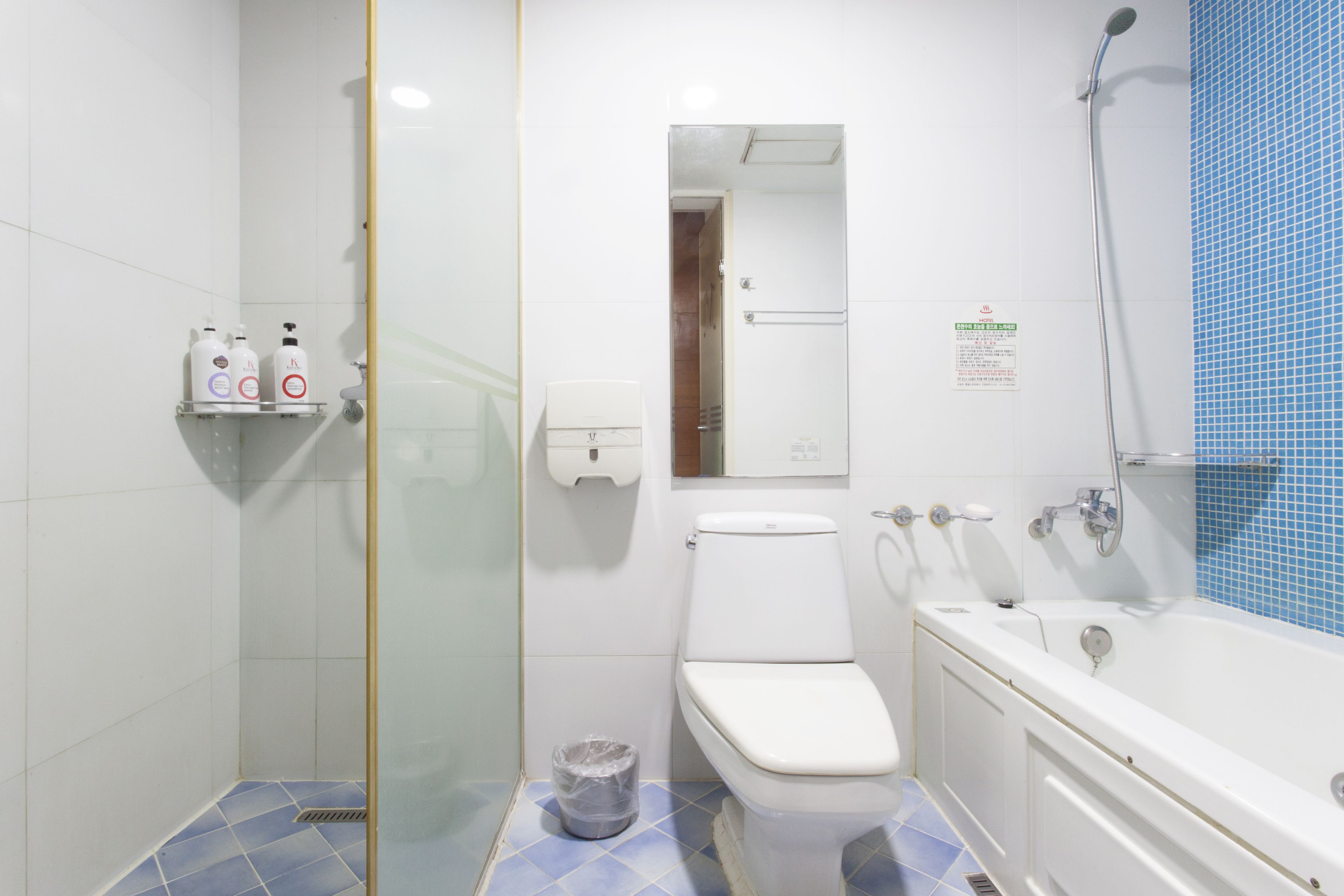 Mari Hotel