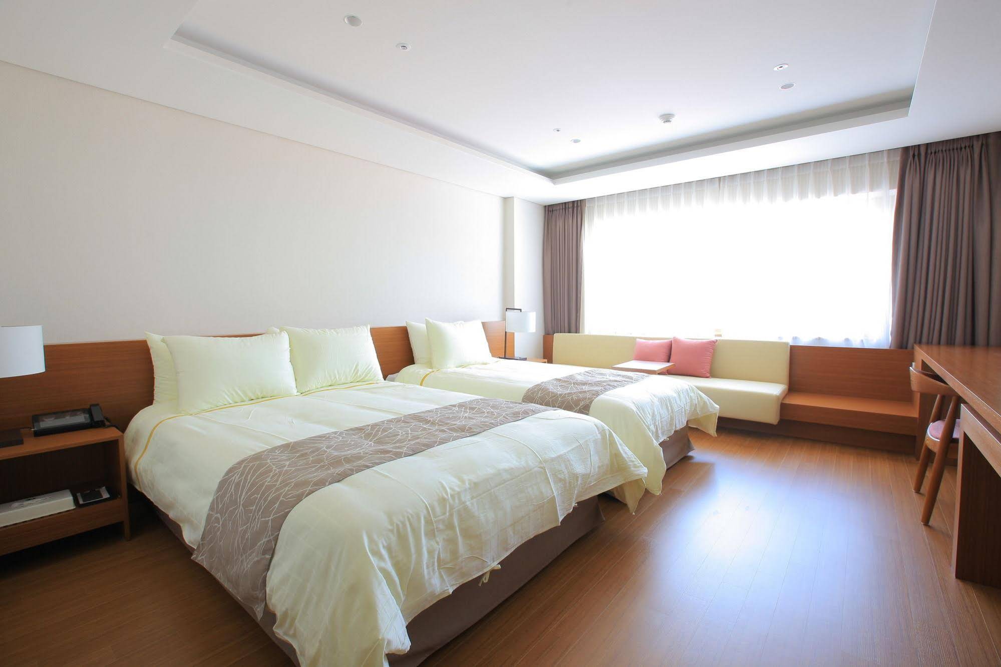 Yongpyong Dragon Valley Hotel