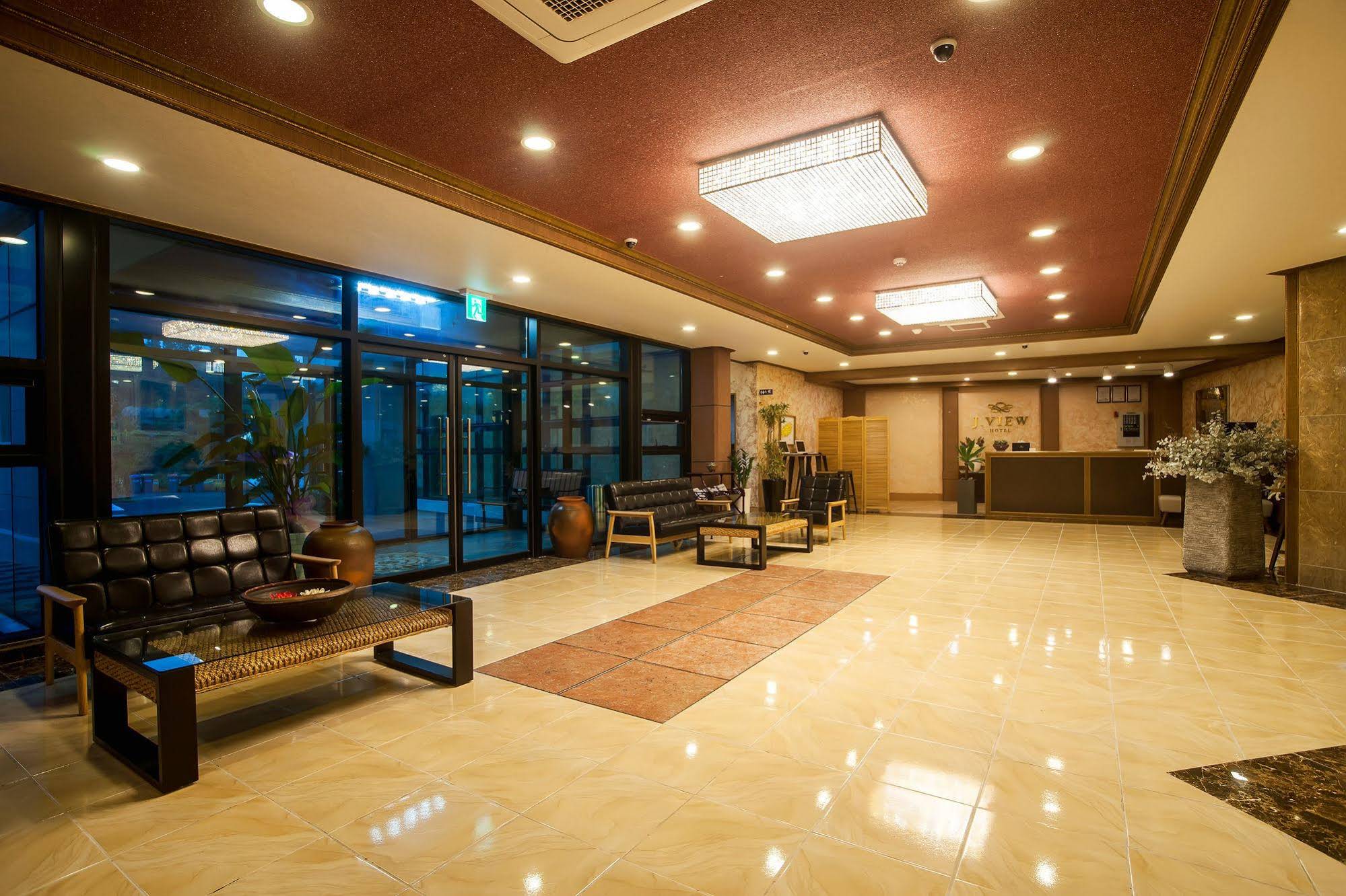 J.View Hotel