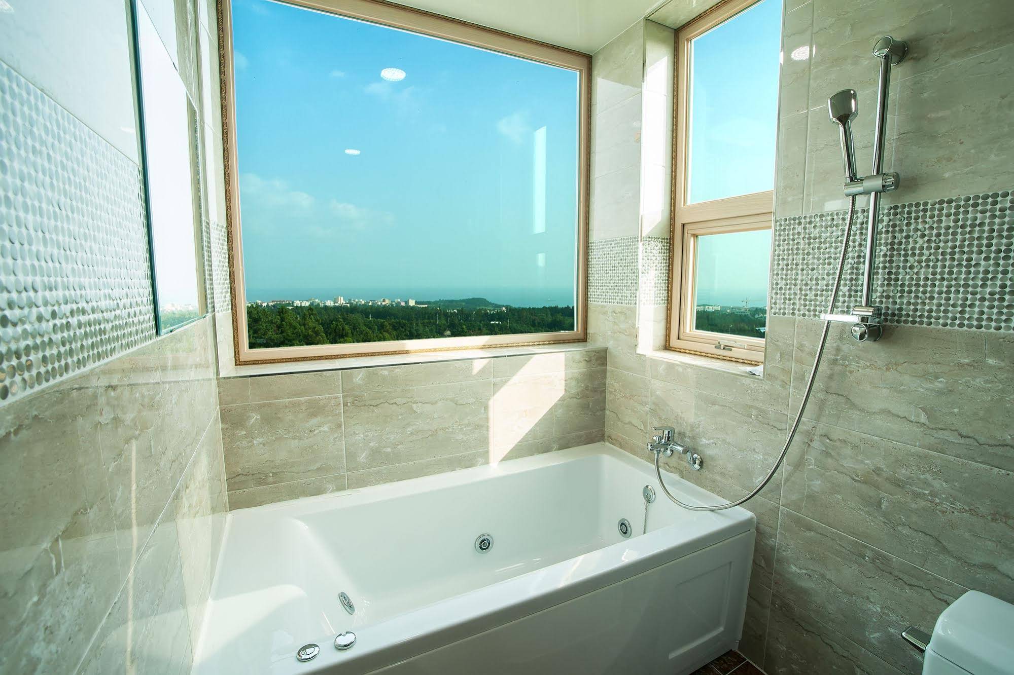 J.View Hotel