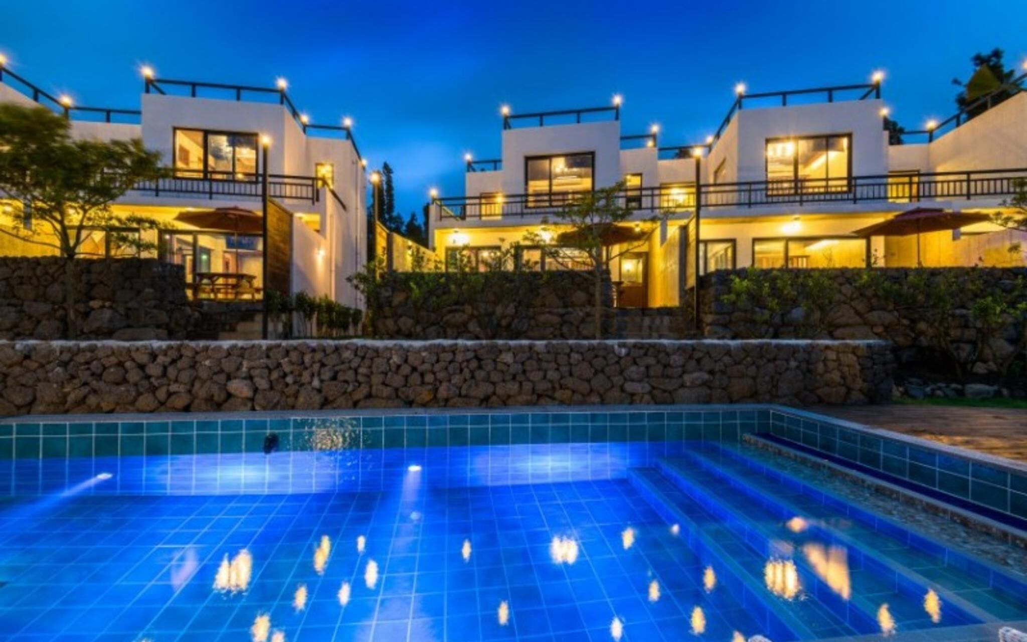 Seogwipo Who House Pool Villa
