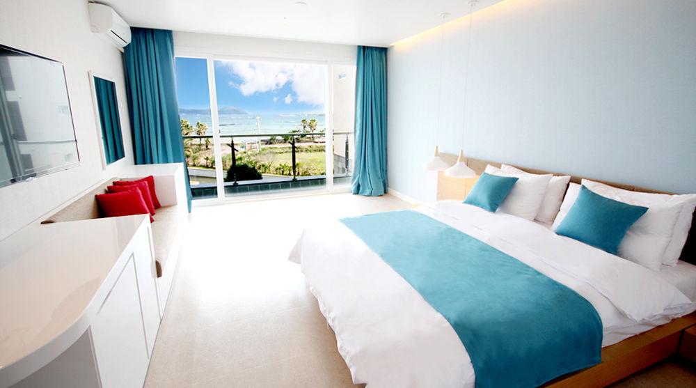 The Four Graces Resort