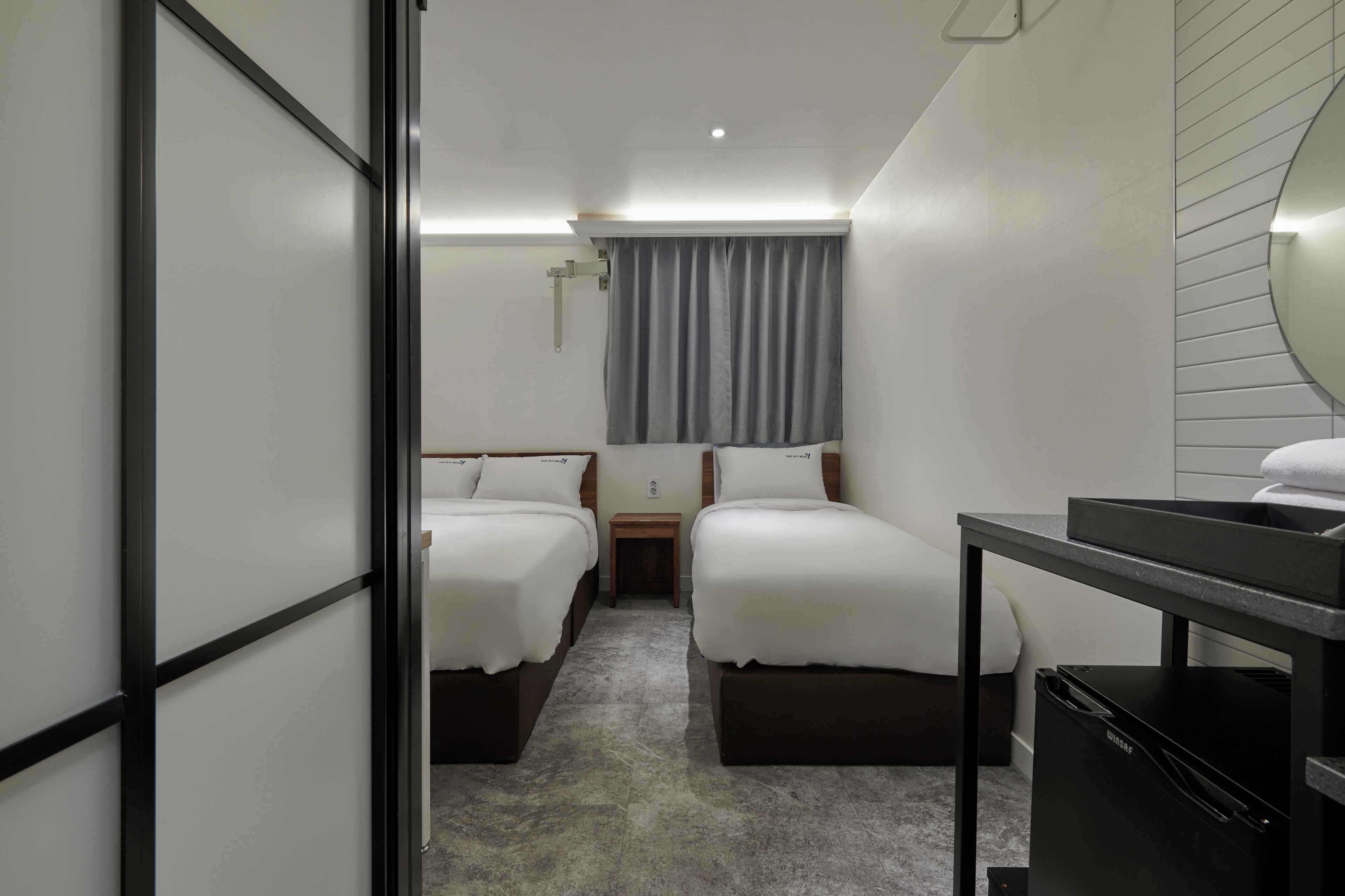 Eight Rest Hostel Myeong-Dong