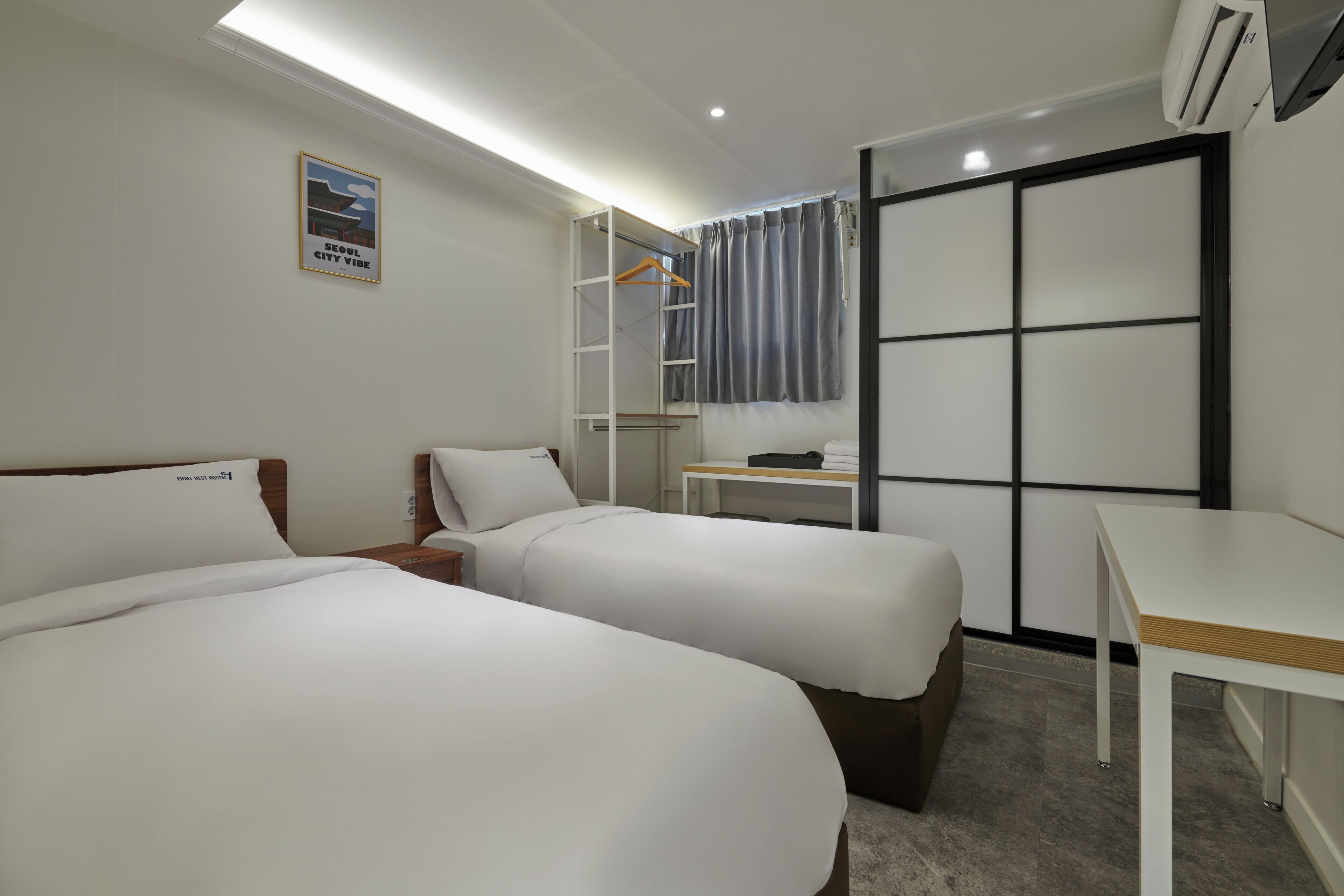 Eight Rest Hostel Myeong-Dong