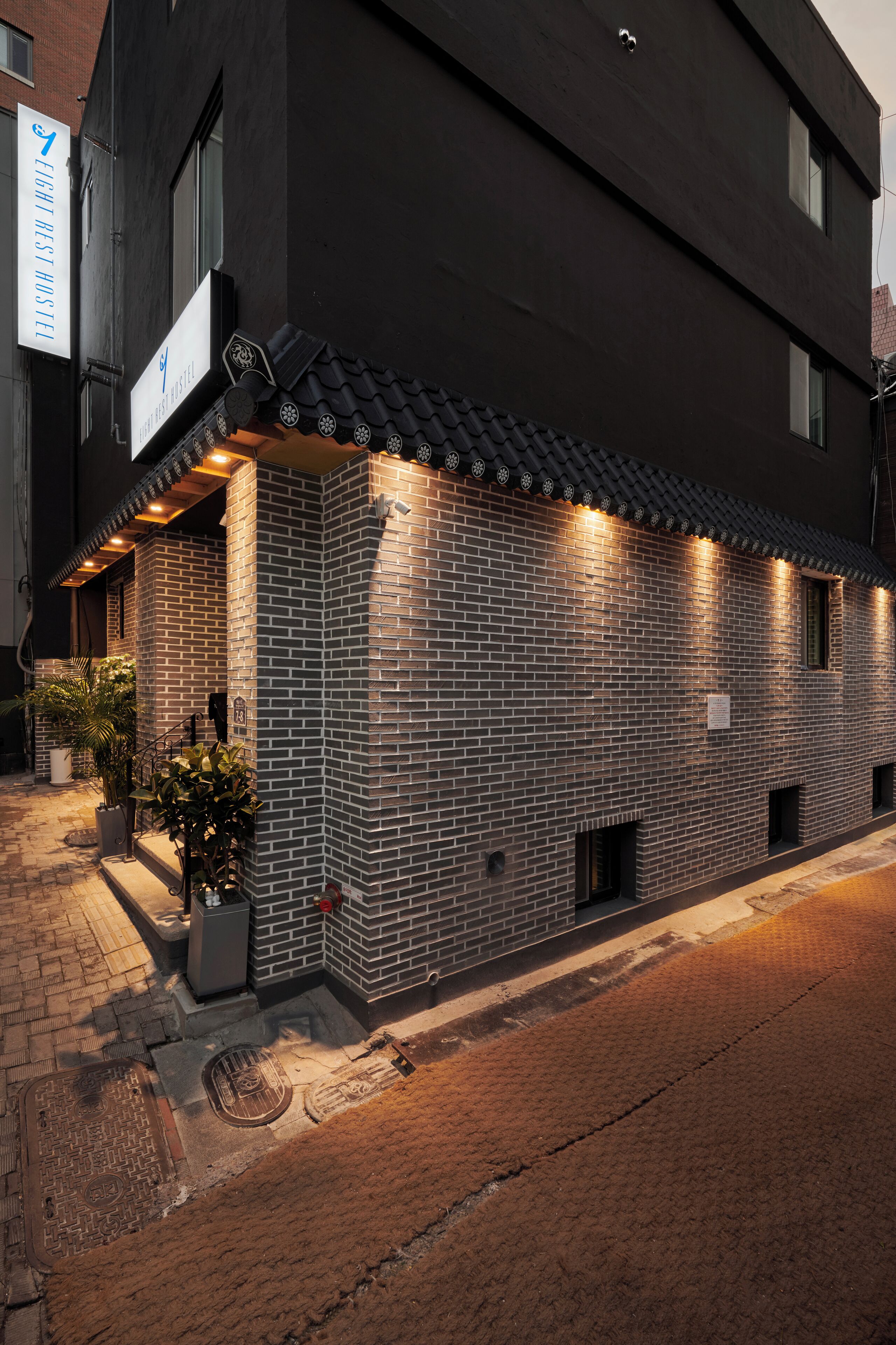 Eight Rest Hostel Myeong-Dong