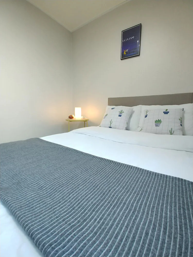 Hause Itaewon Hostel
