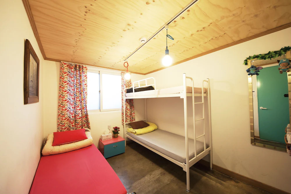 Hongdae Lazy Fox Hostel