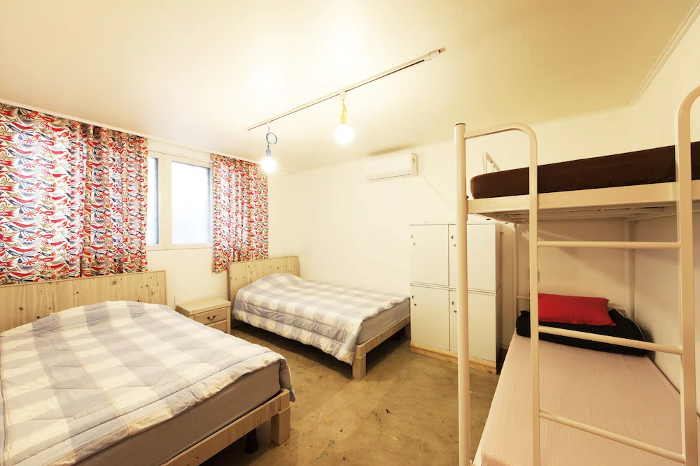 Hongdae Lazy Fox Hostel