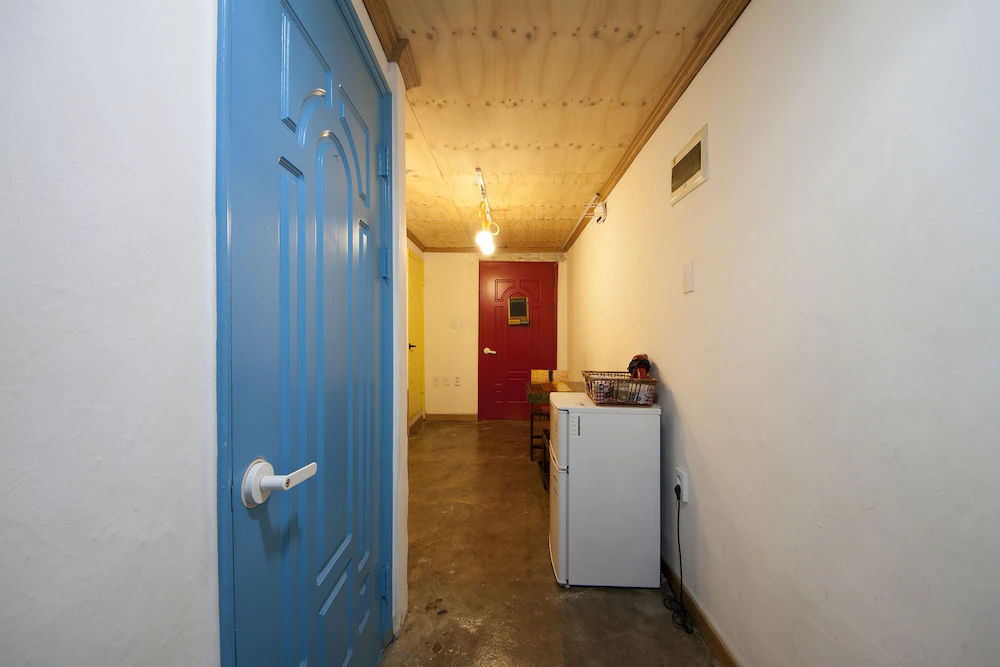 Hongdae Lazy Fox Hostel