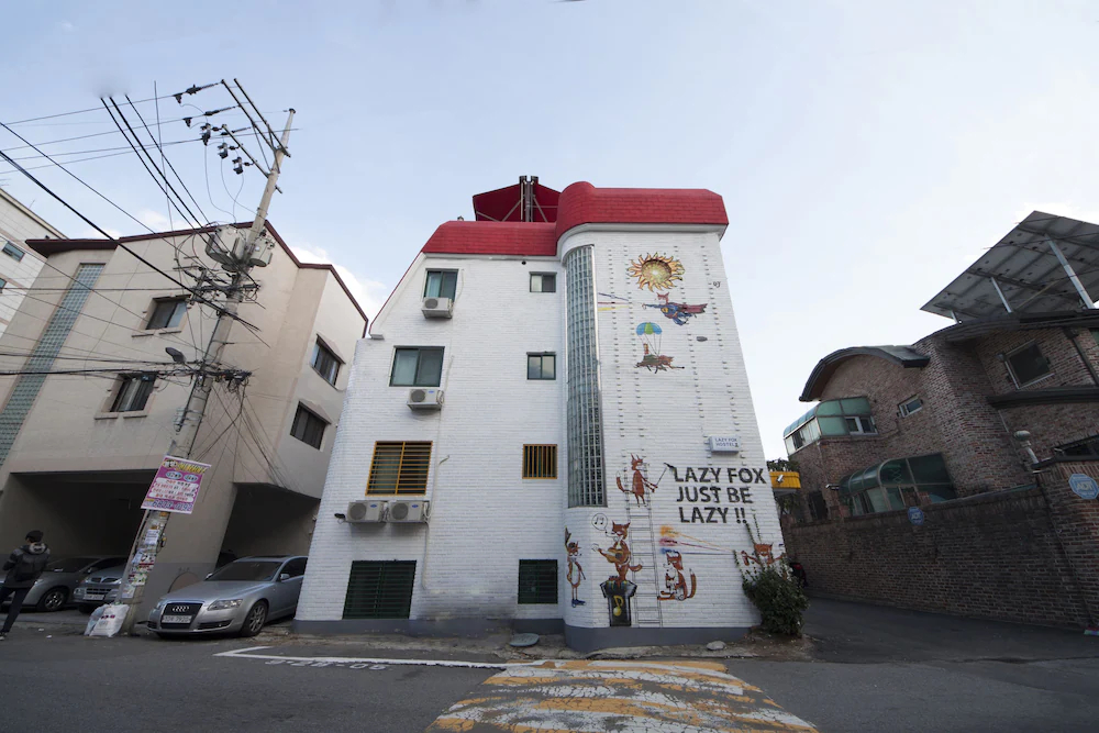 Hongdae Lazy Fox Hostel