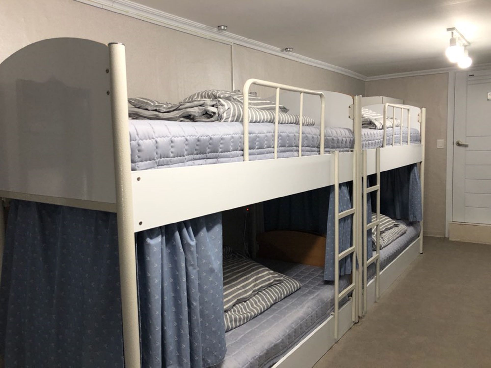 Jun Guest House - Hostel