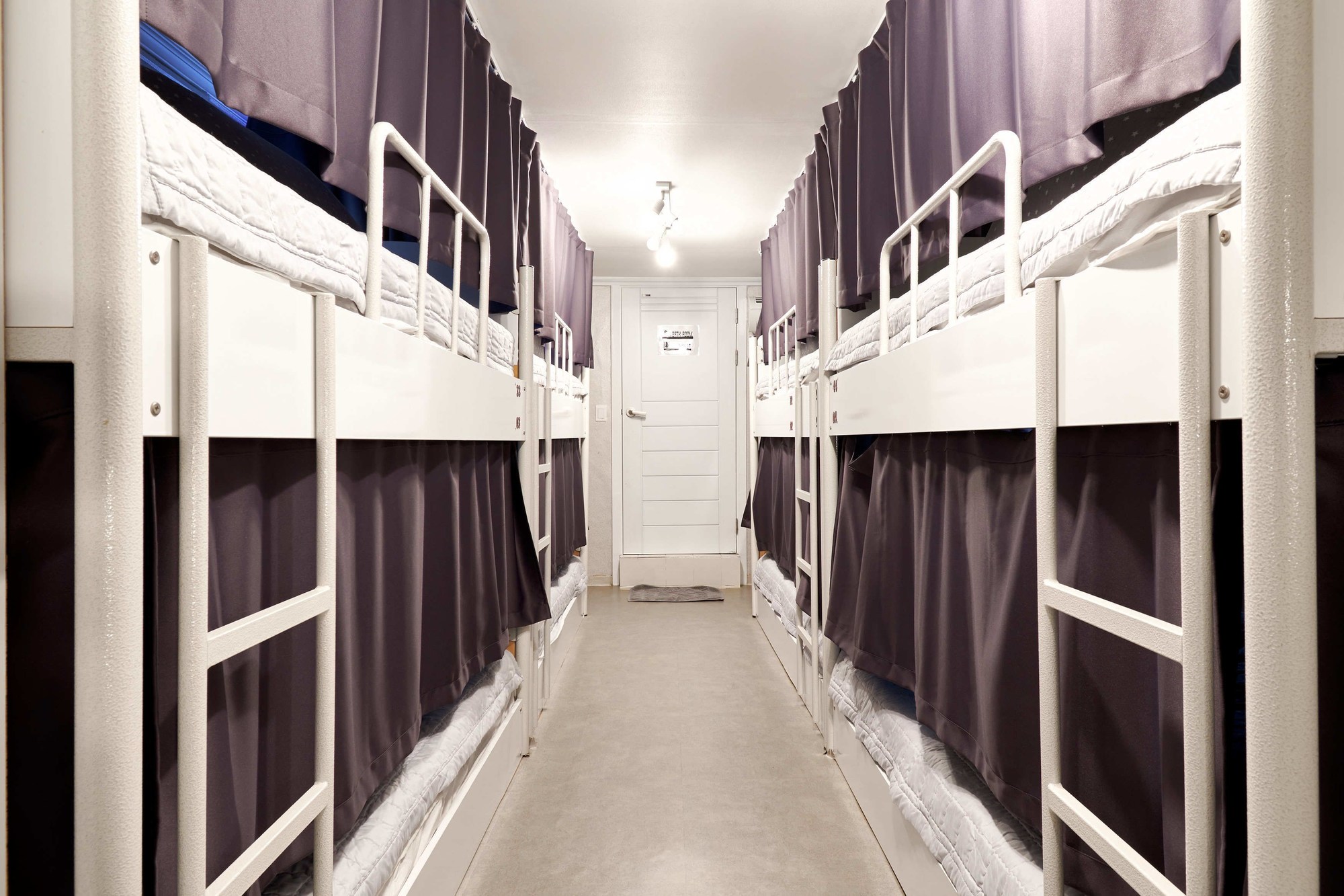 Jun Guest House - Hostel