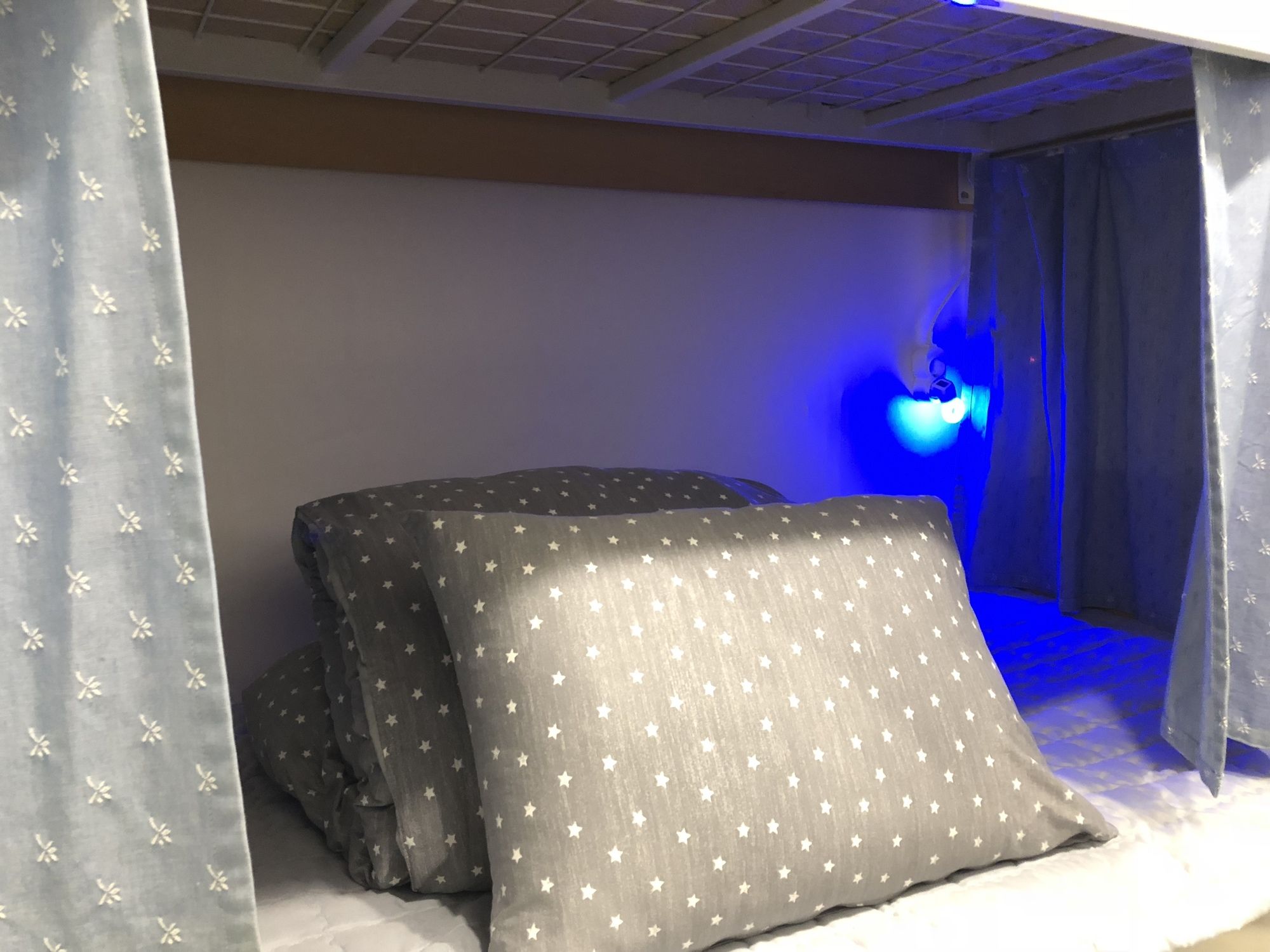 Jun Guest House - Hostel