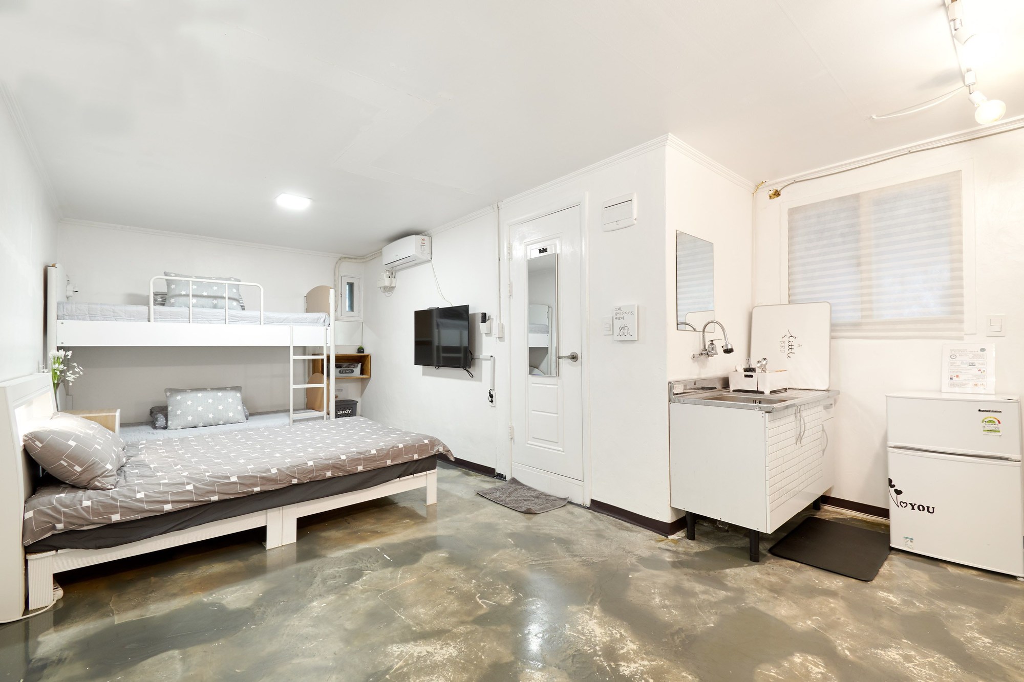 Jun Guest House - Hostel