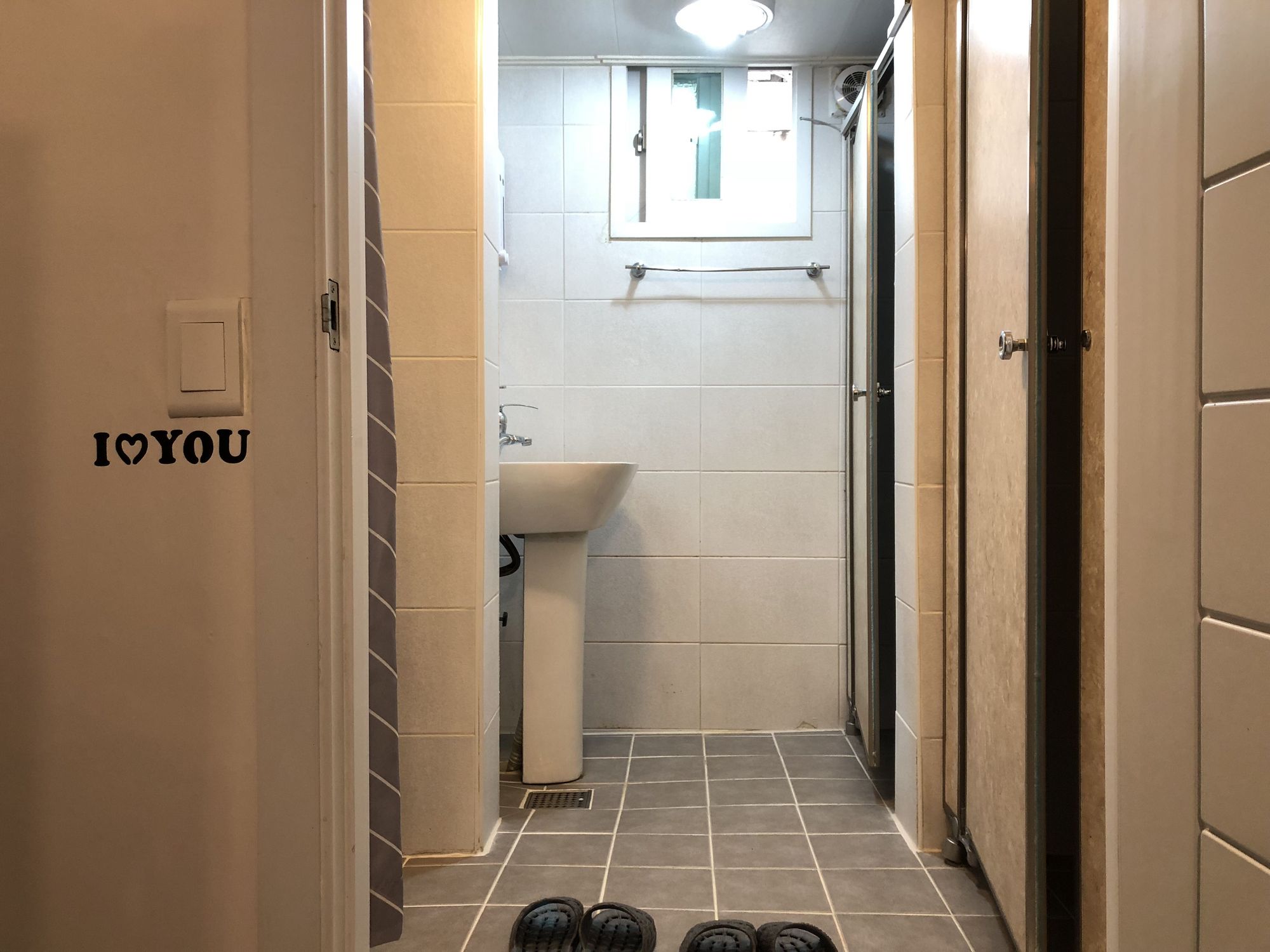 Jun Guest House - Hostel