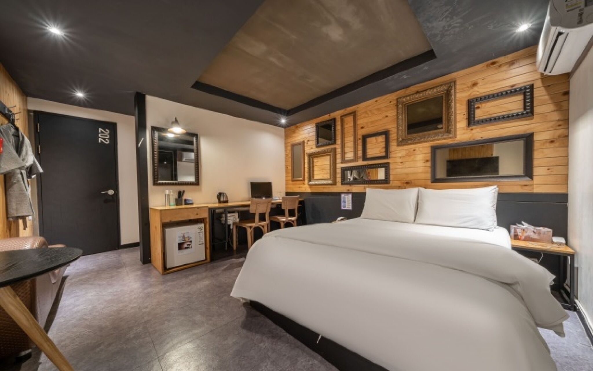 Wolgot Design Hotel XYM