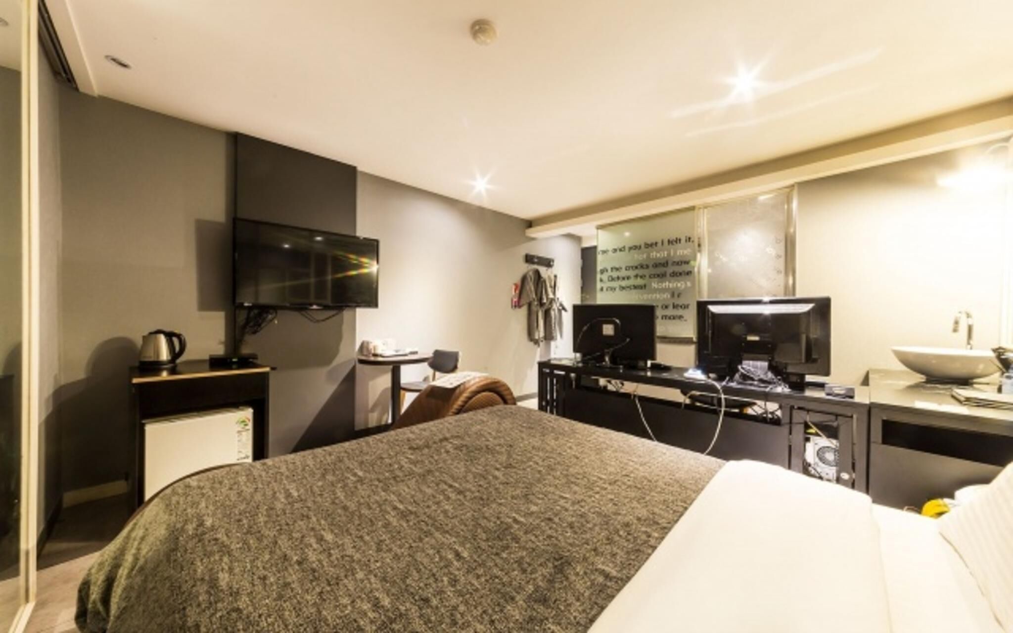 Wolgot Design Hotel XYM
