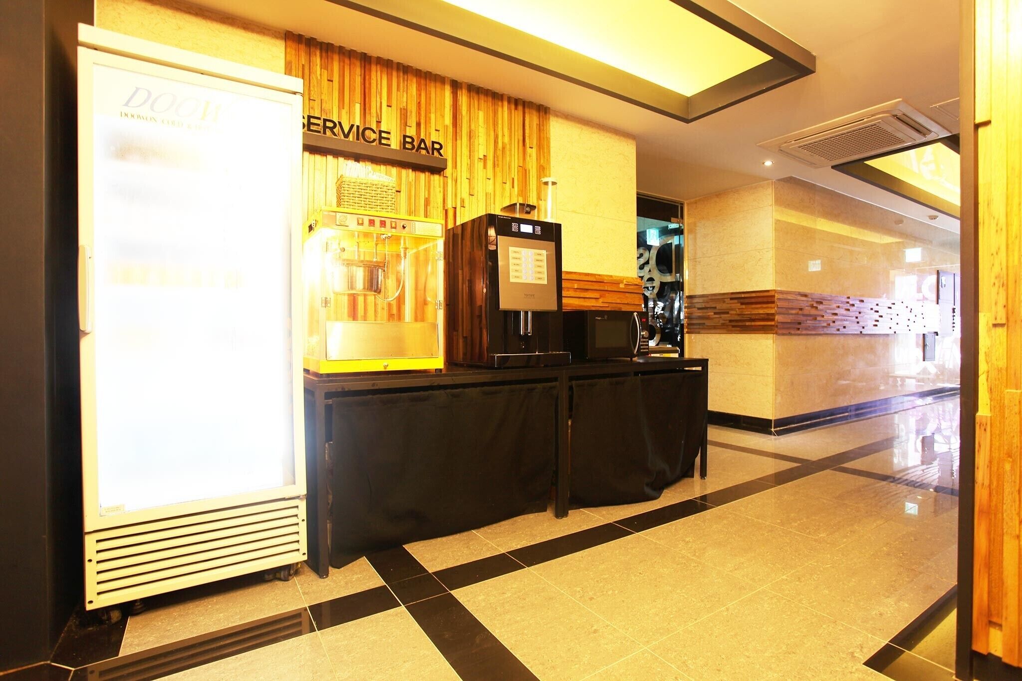 Wolgot Design Hotel XYM