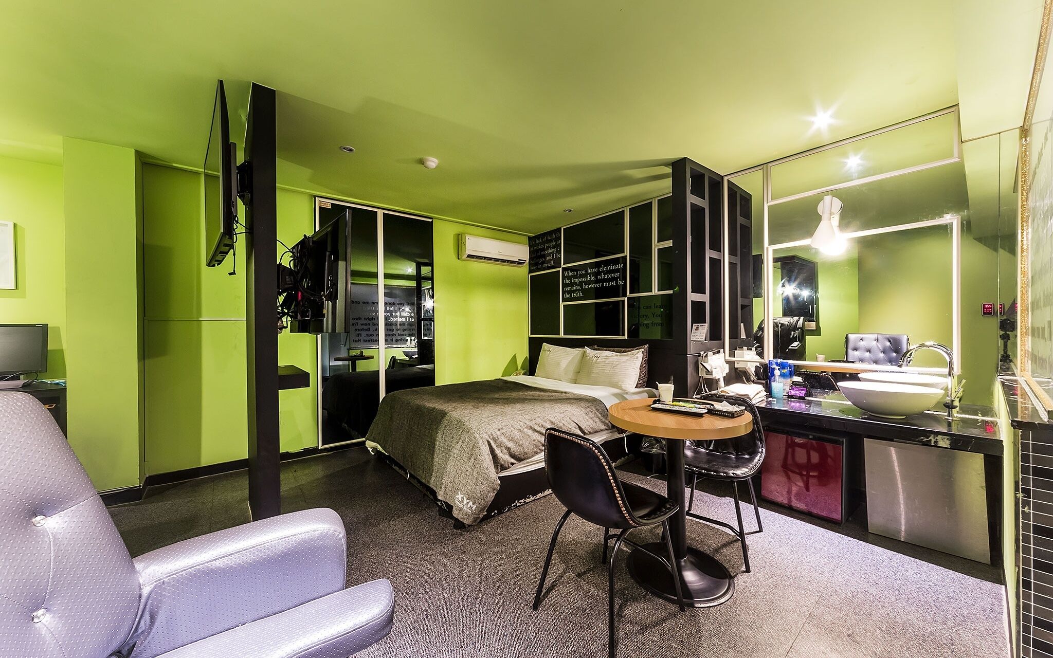 Wolgot Design Hotel XYM