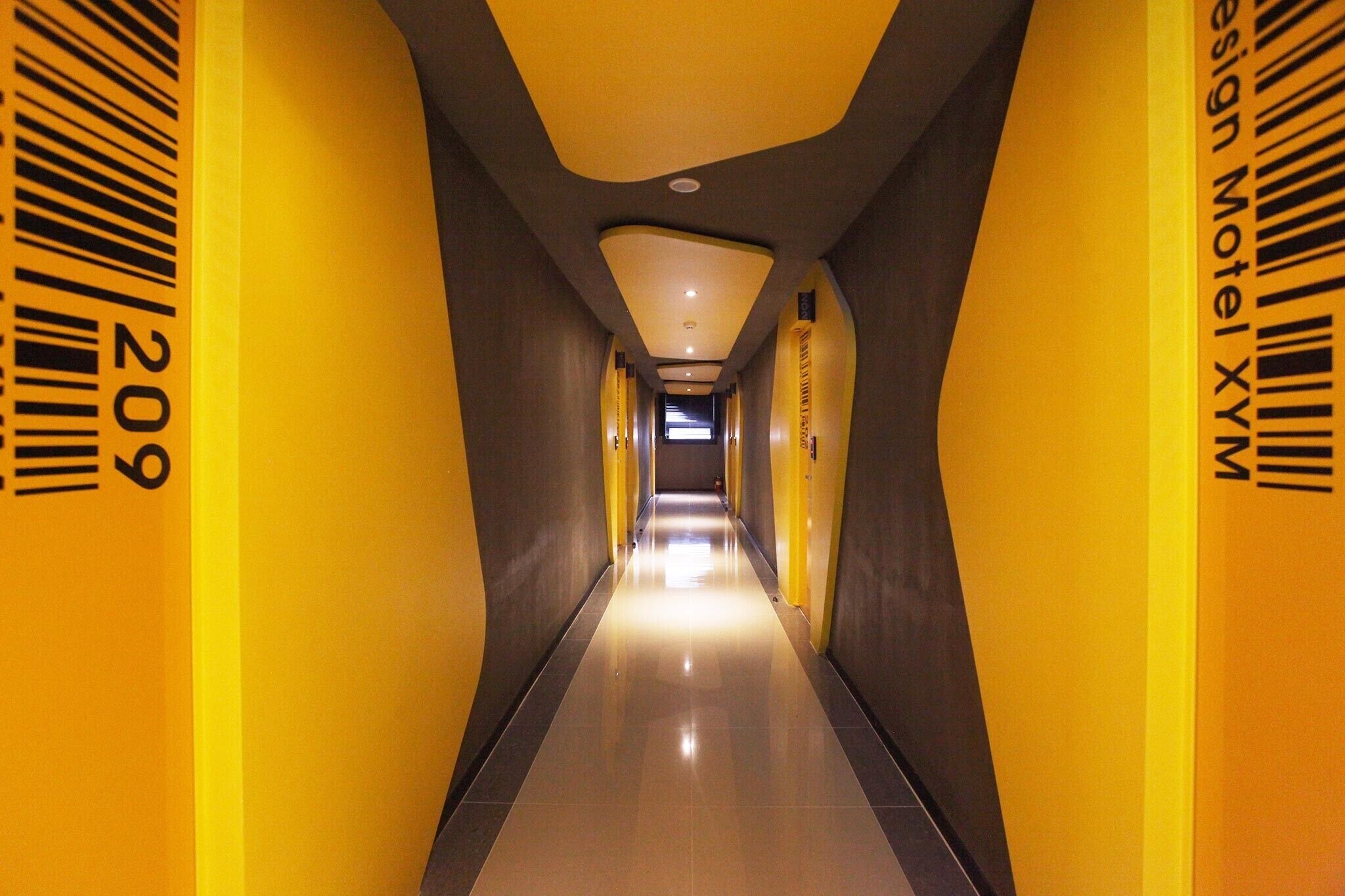 Wolgot Design Hotel XYM