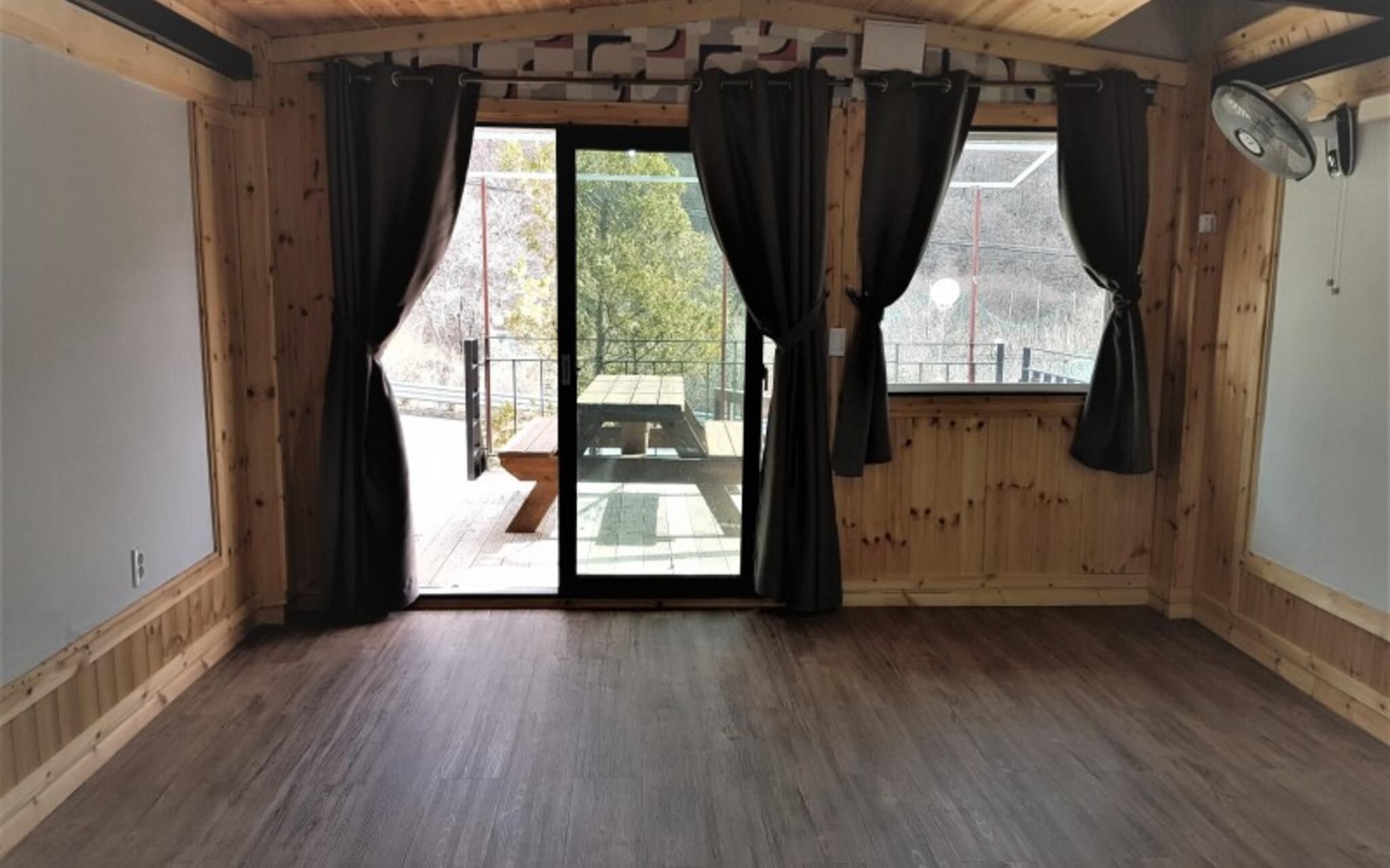 Yangsan Palace Pension