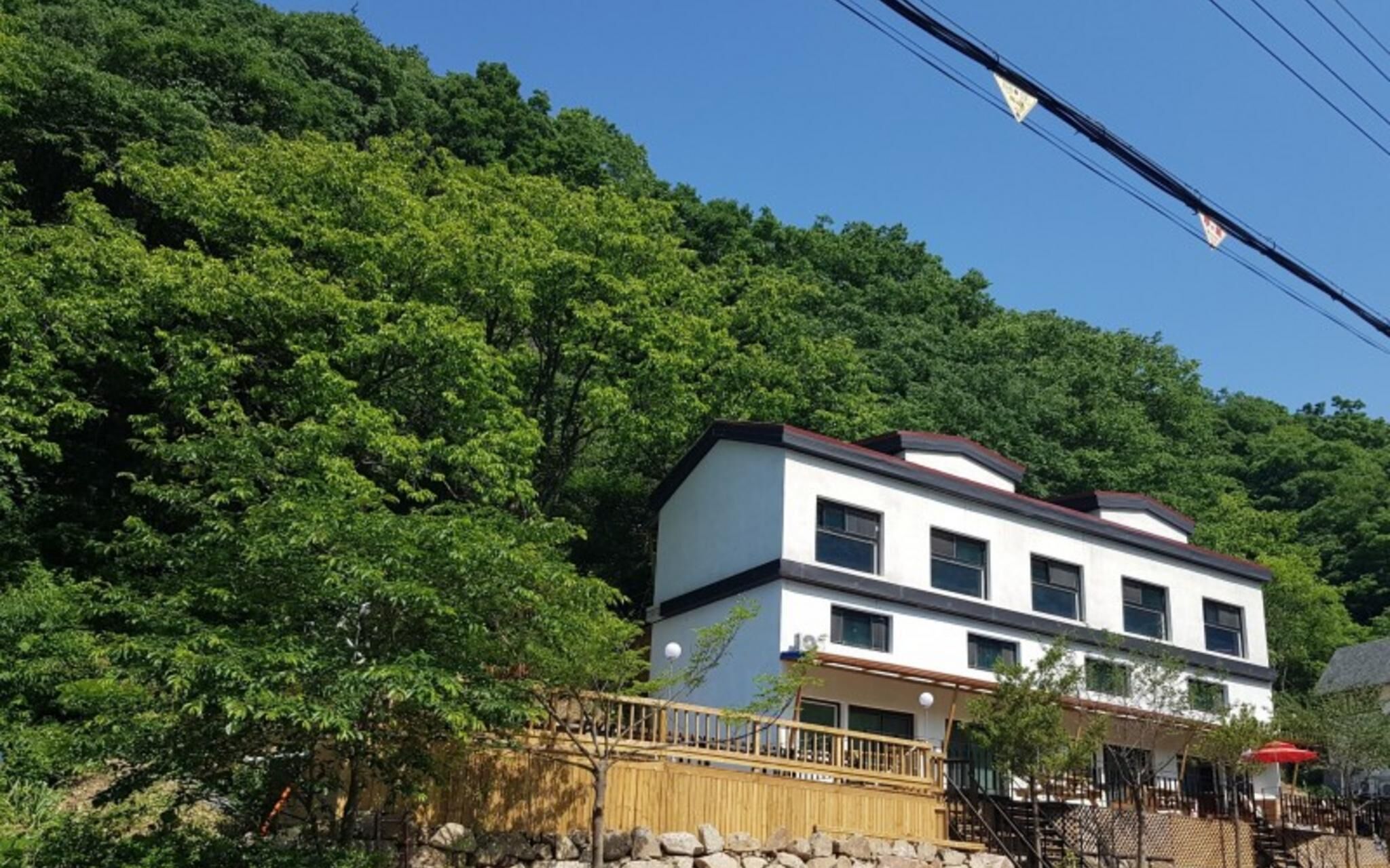Yangsan Palace Pension