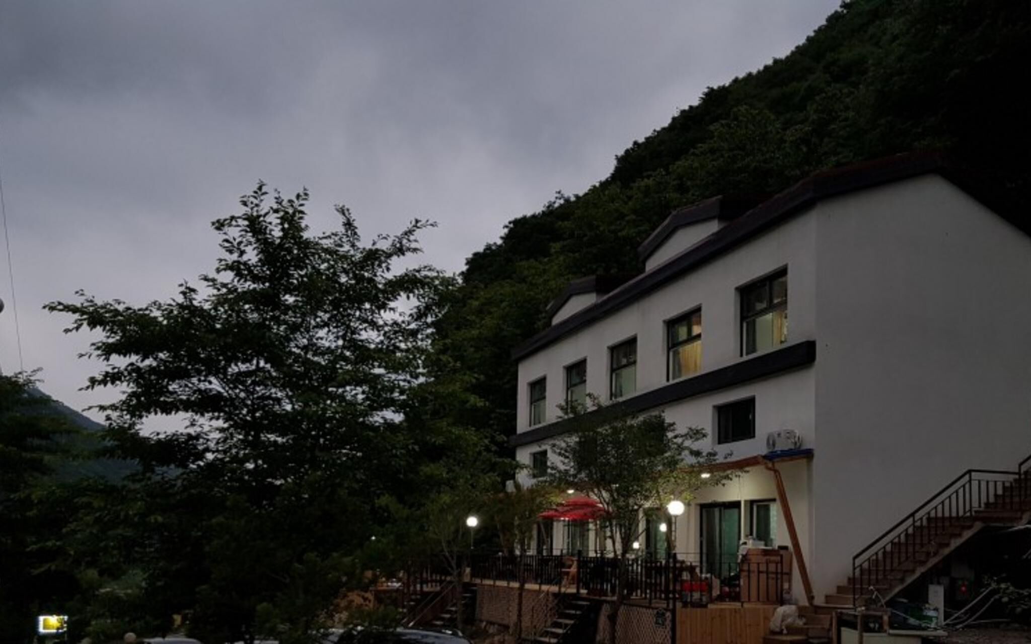 Yangsan Palace Pension