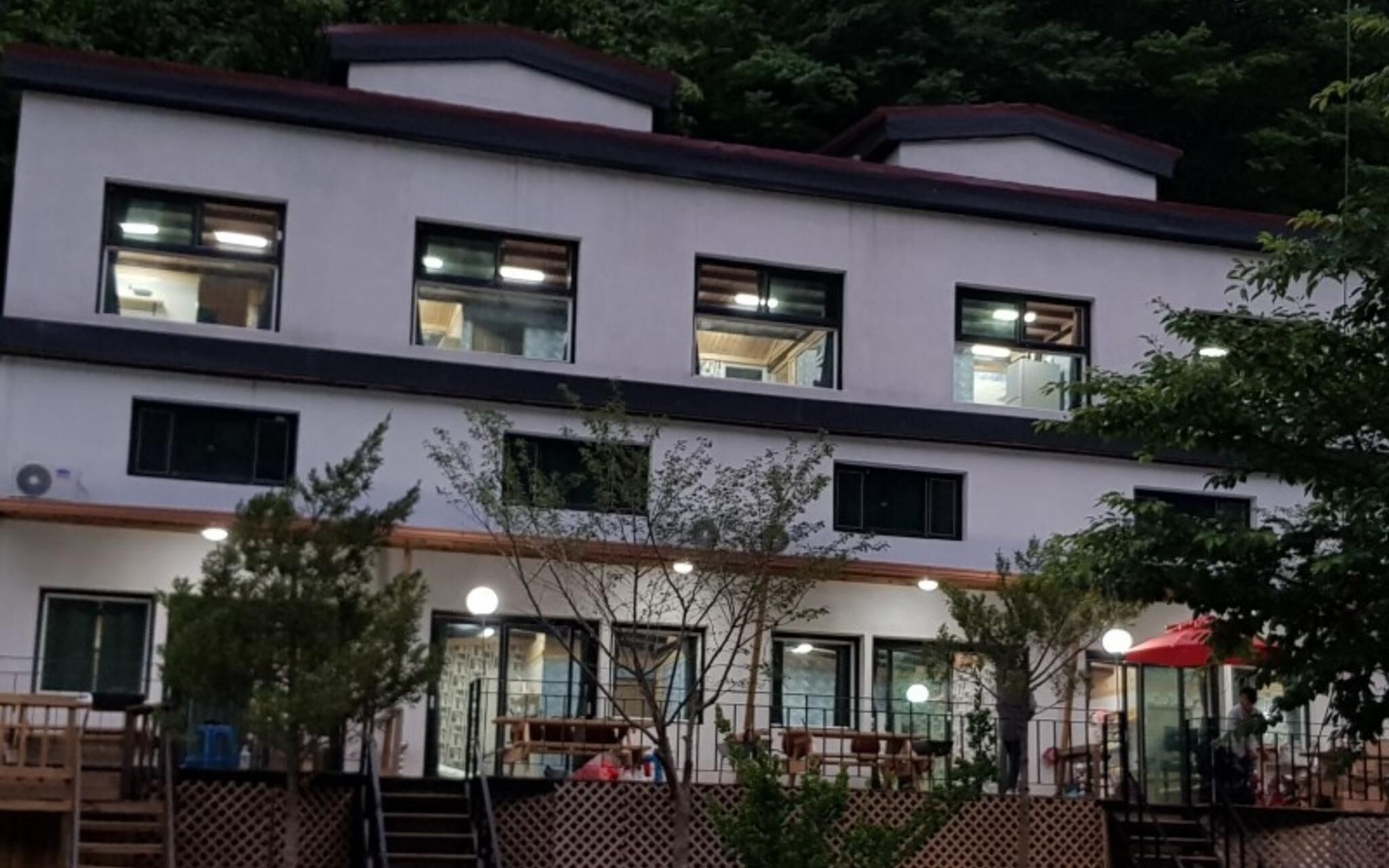 Yangsan Palace Pension