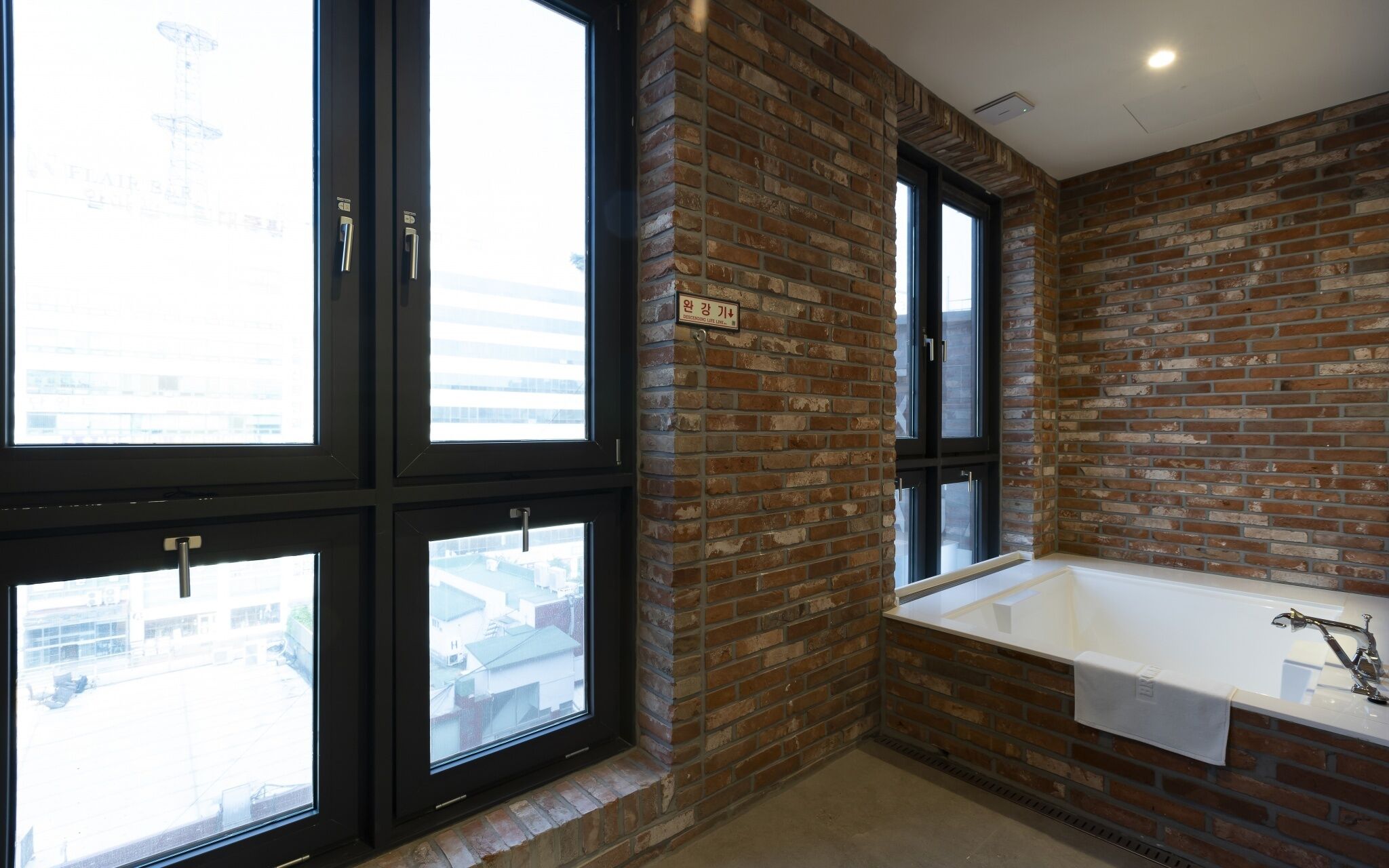 Brown Dot Yongin Branch