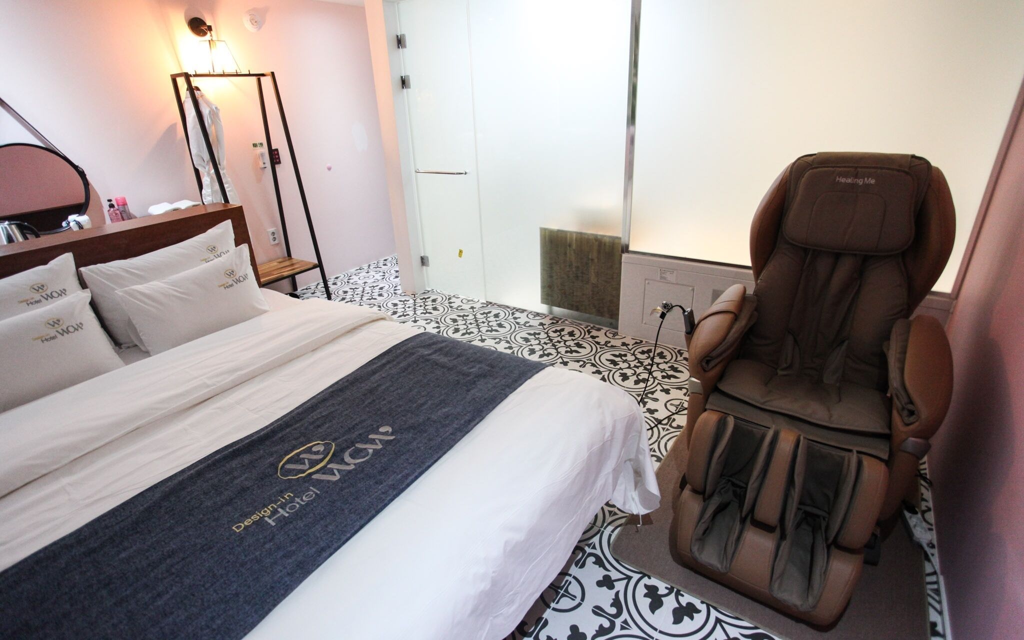 Yongin Hotel Wow