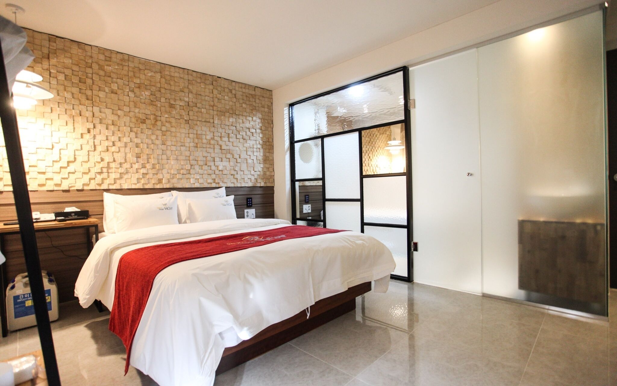 Yongin Hotel Wow