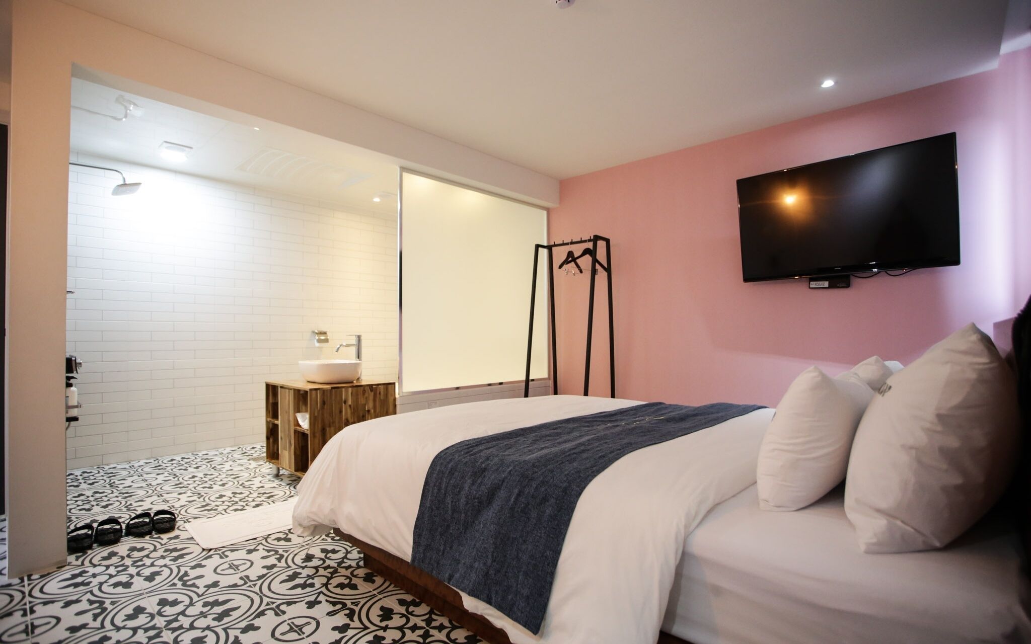 Yongin Hotel Wow