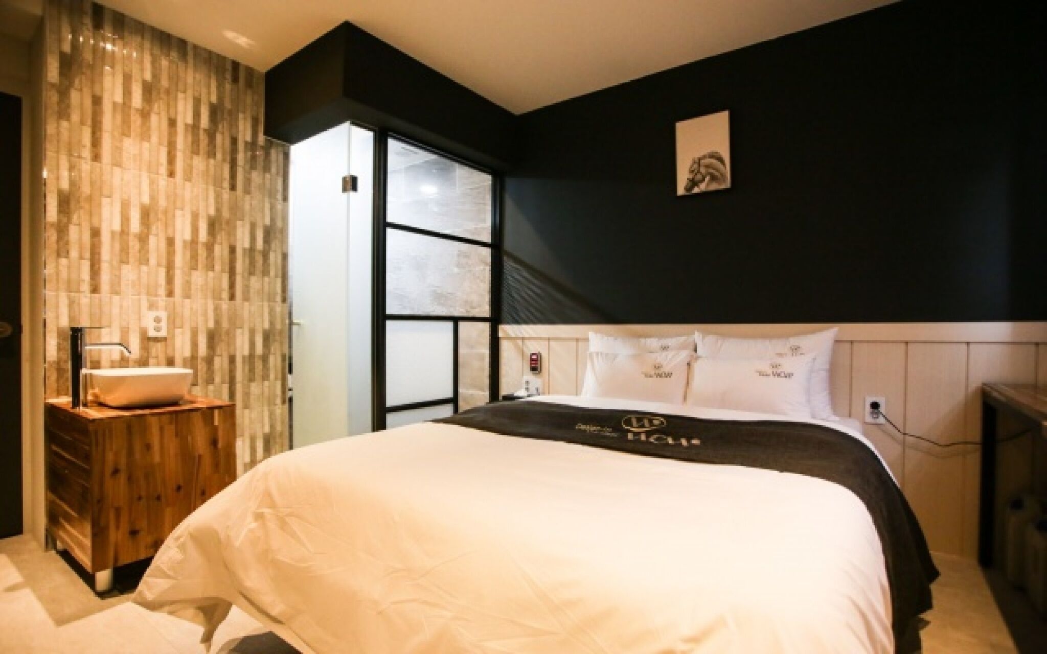 Yongin Hotel Wow