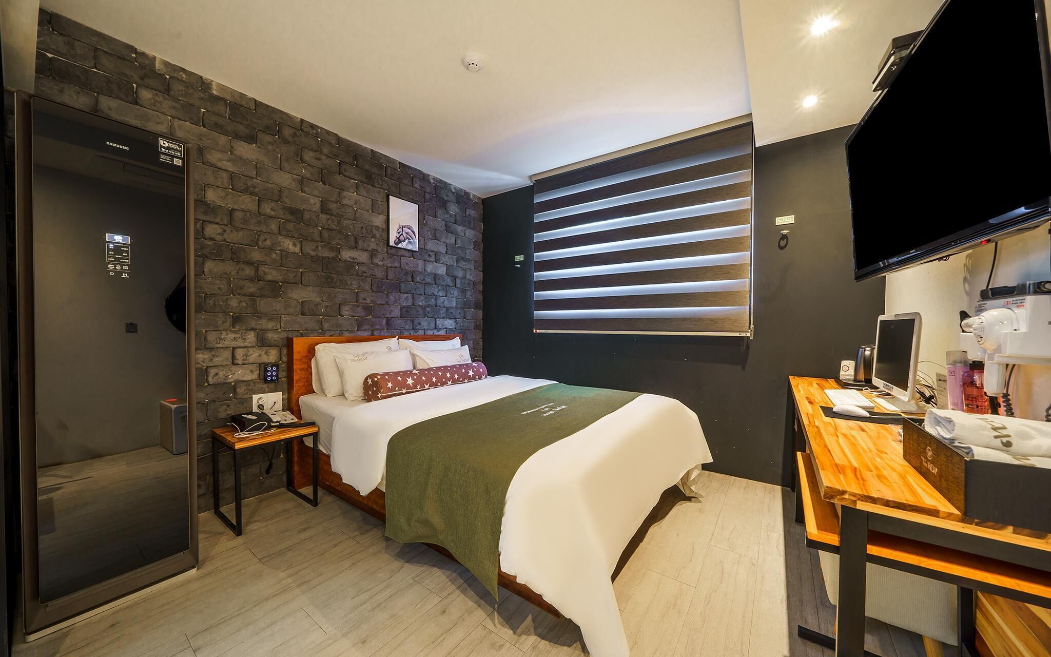 Yongin Hotel Wow