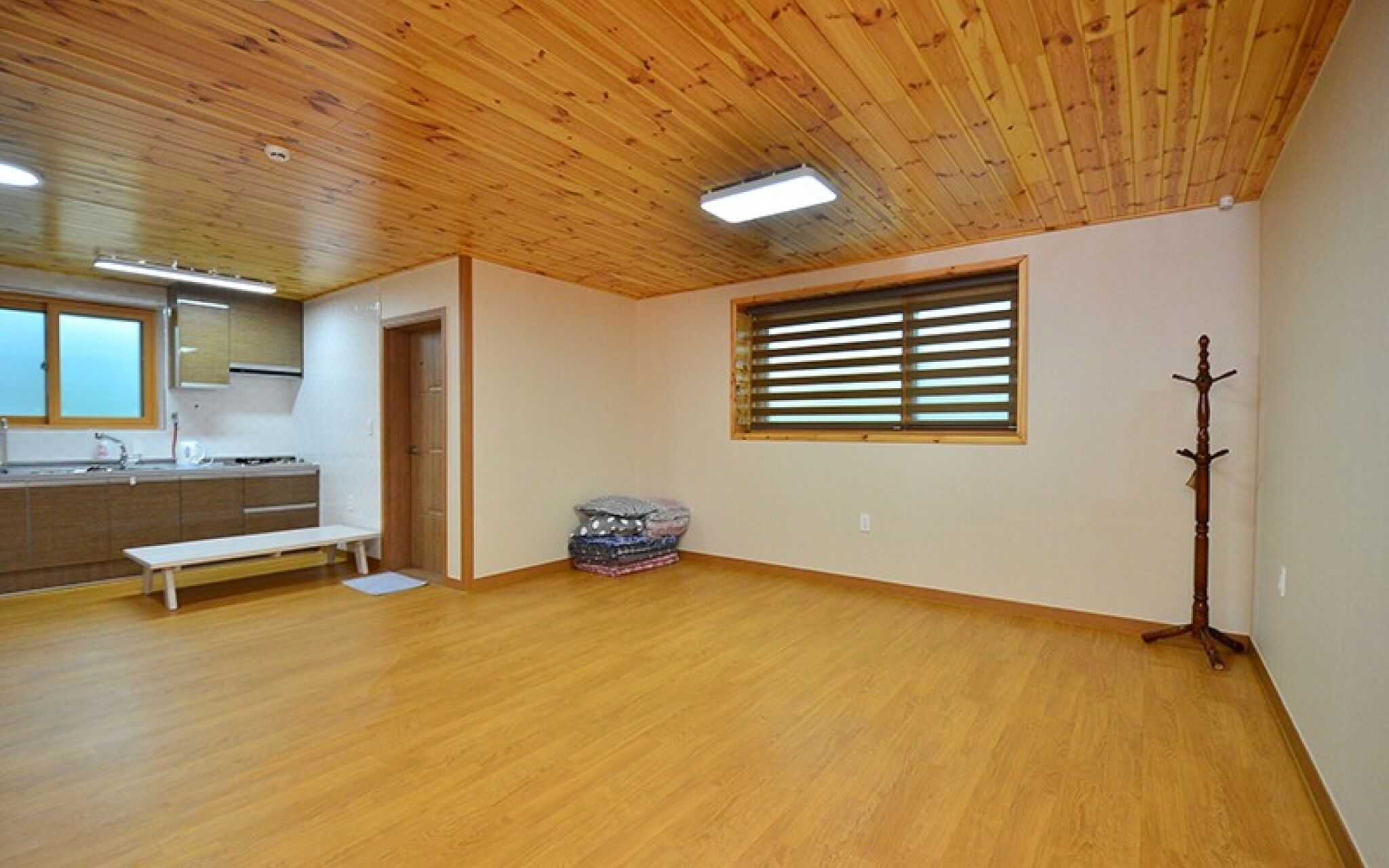 Yongin Unhak Pension