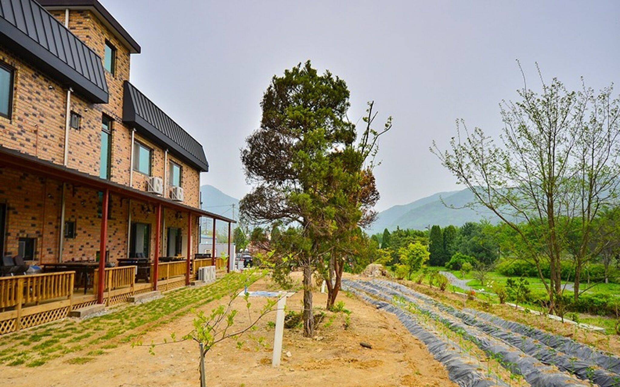Yongin Unhak Pension