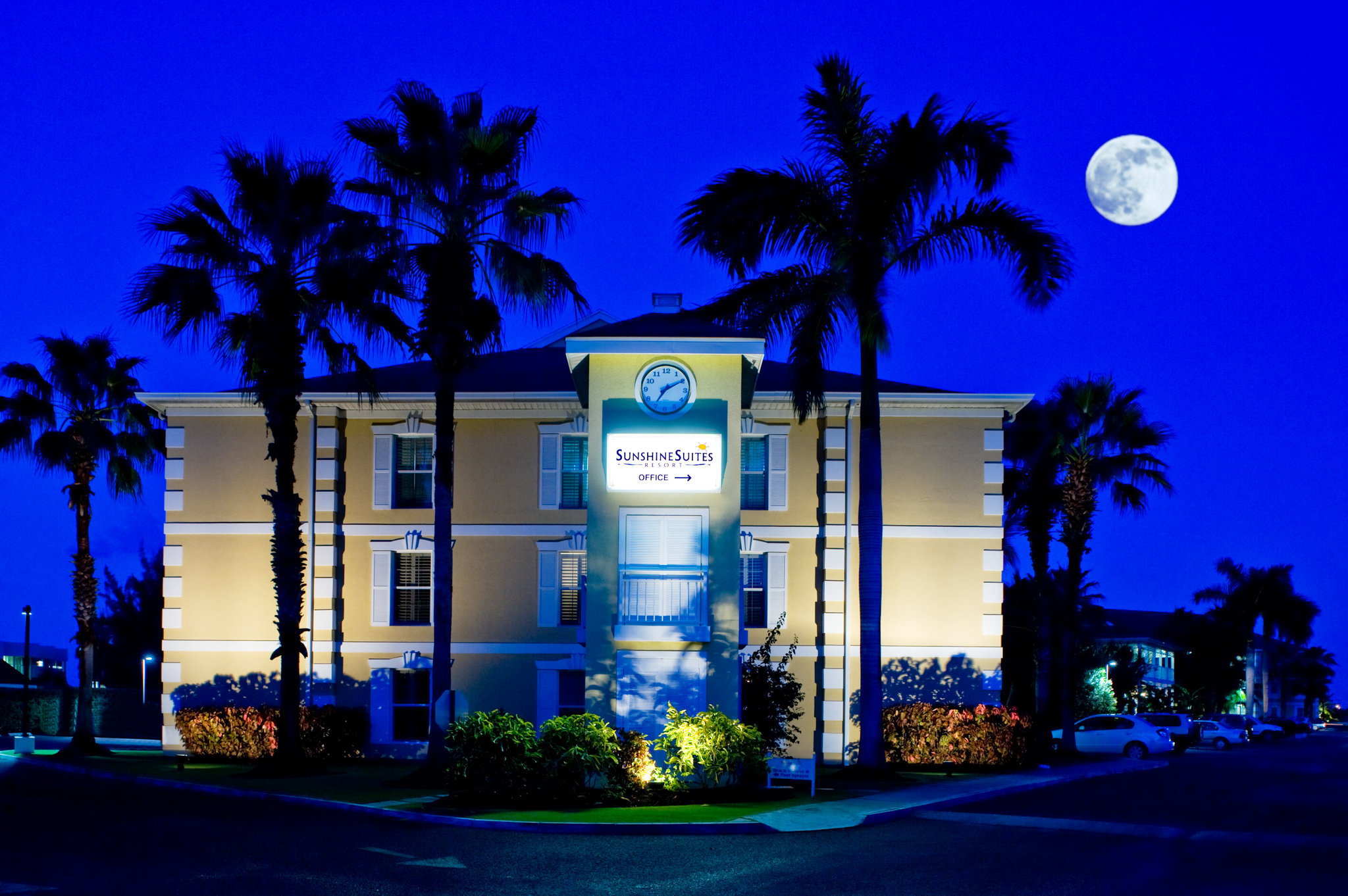 Sunshine Suites Grand Cayman Island Resort