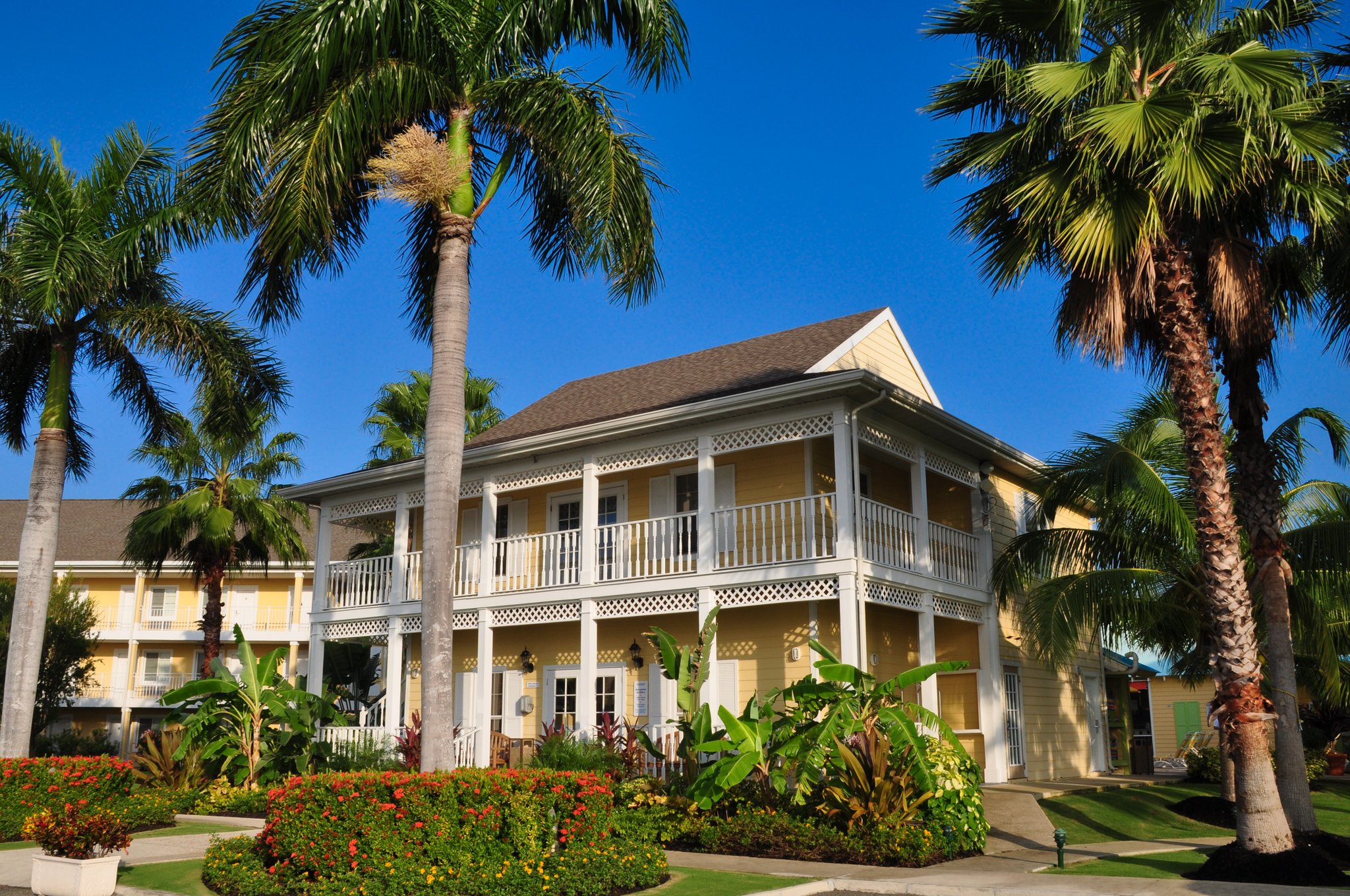 Sunshine Suites Grand Cayman Island Resort