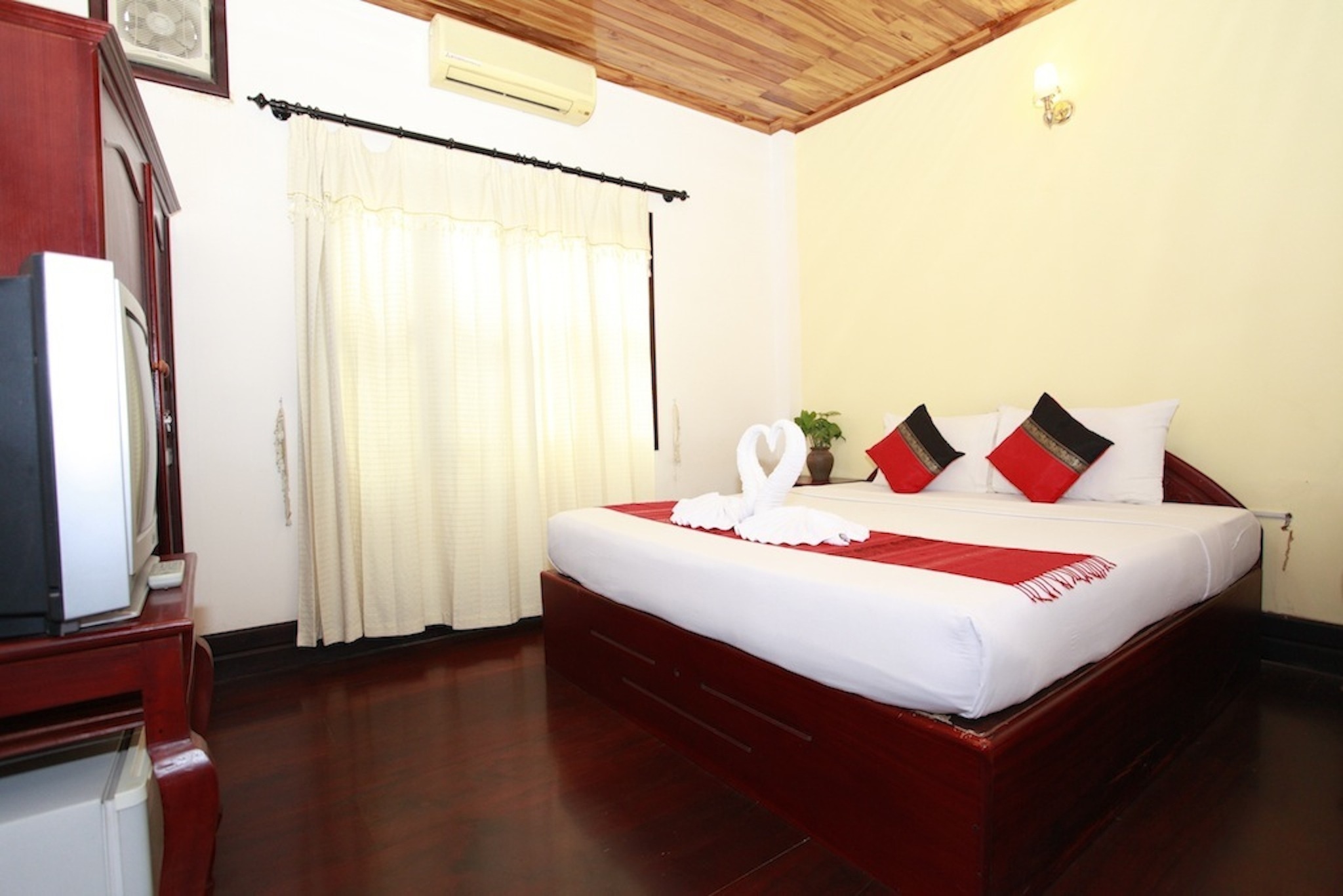 Vangsavath Hotel