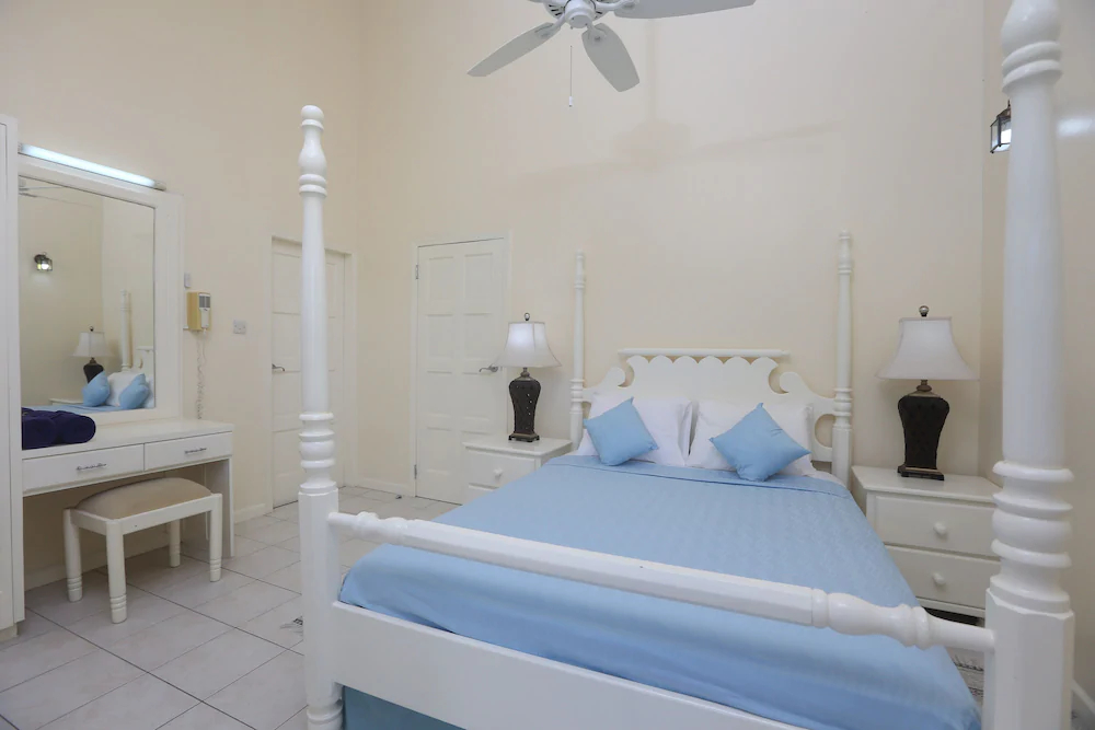 Villa Beach Cottages