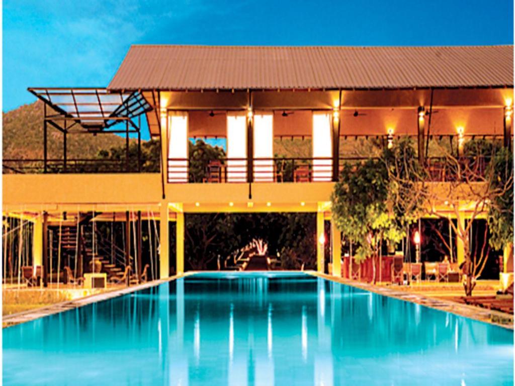 Sigiriana Resort by Thilanka