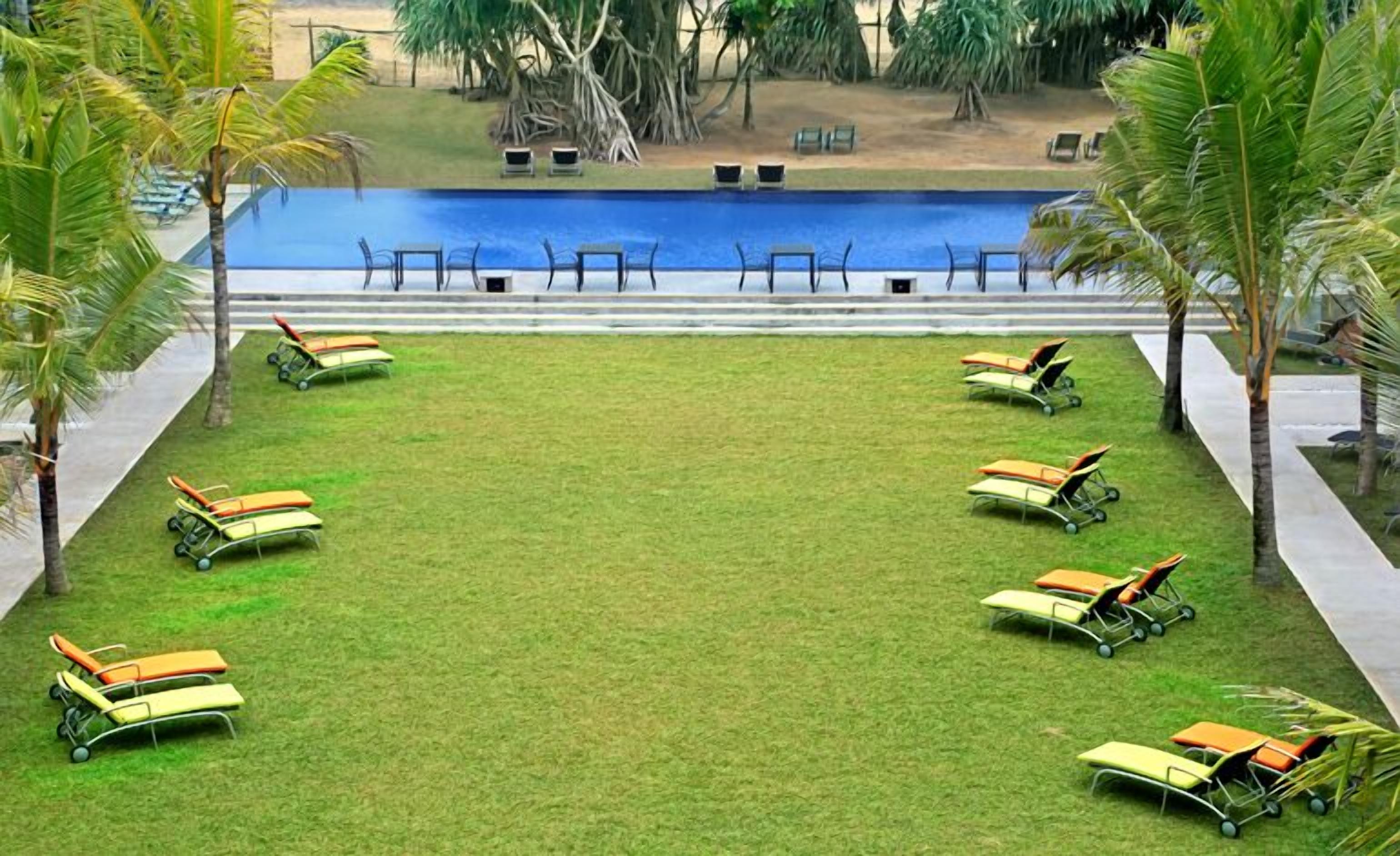 Rathna Beach Resort