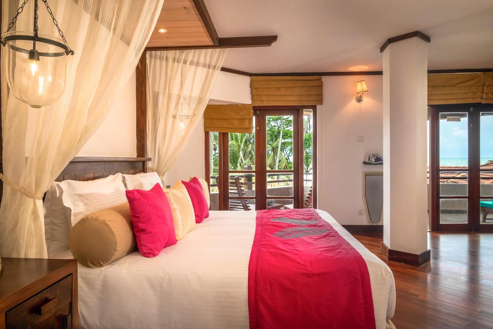 Royal Palms Beach Hotel